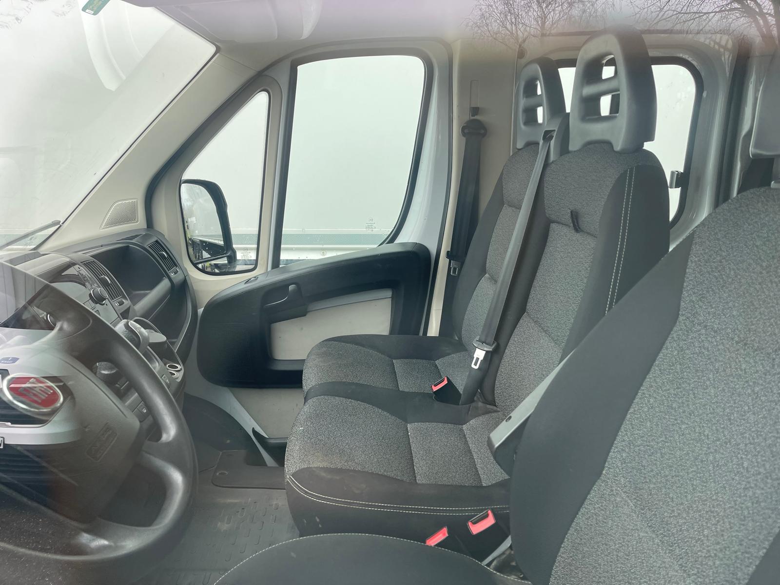 FIAT Ducato 35 2.3 MJ Comfort Matic-image-3