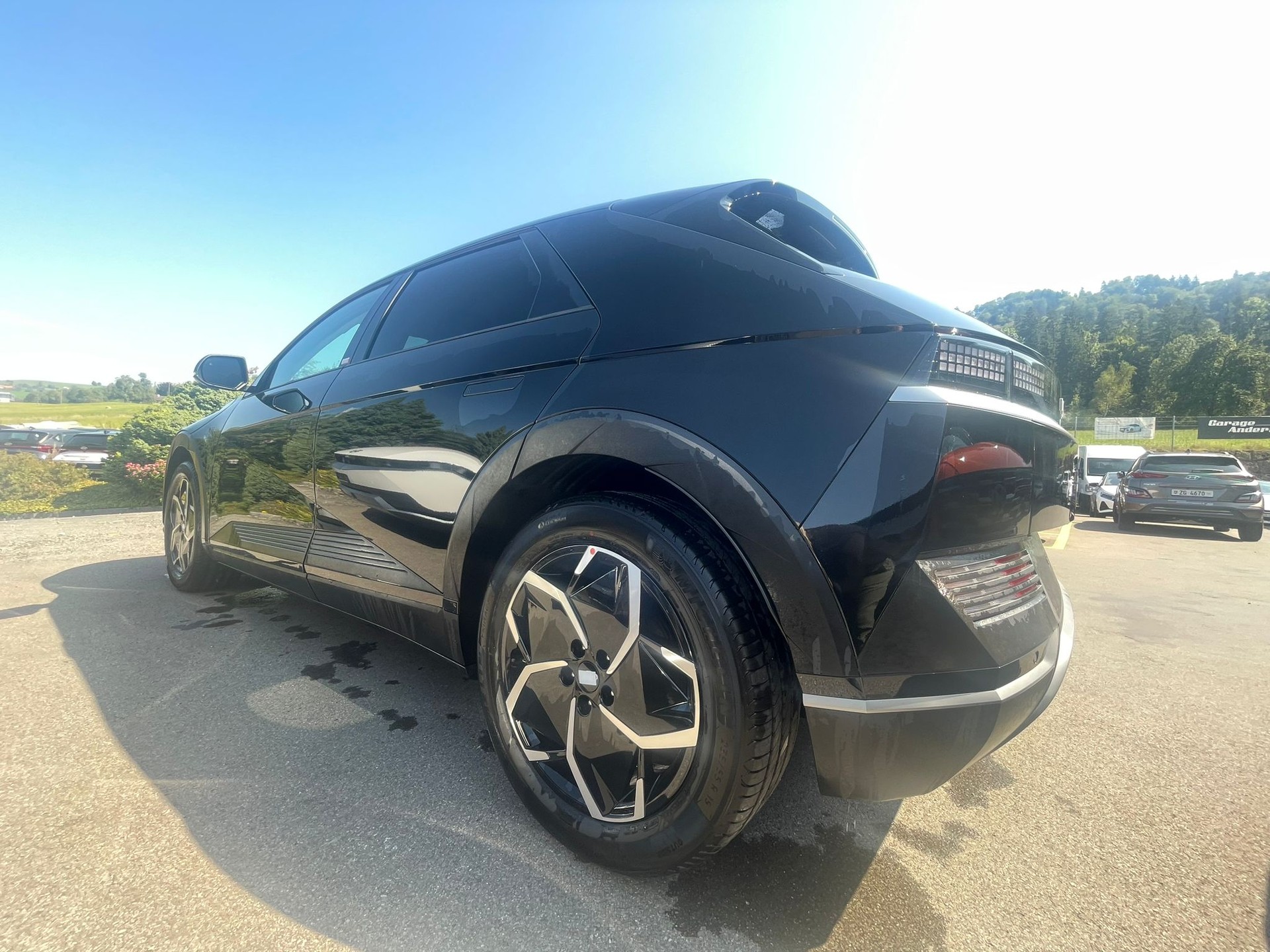HYUNDAI Ioniq 5 77kWh Origo 4WD-image-3