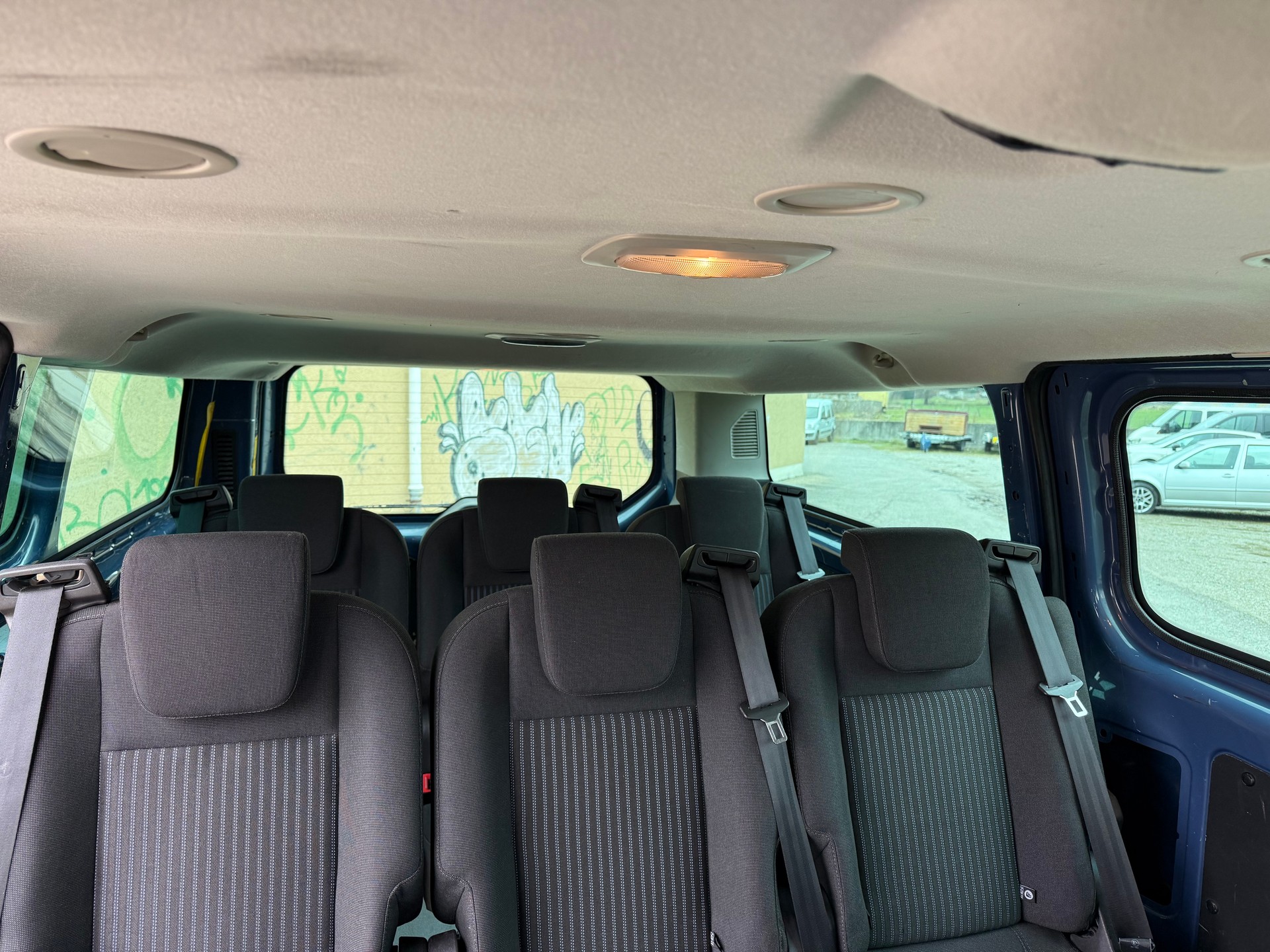 FORD Transit Custom 330 L2H1 Trend-image-12