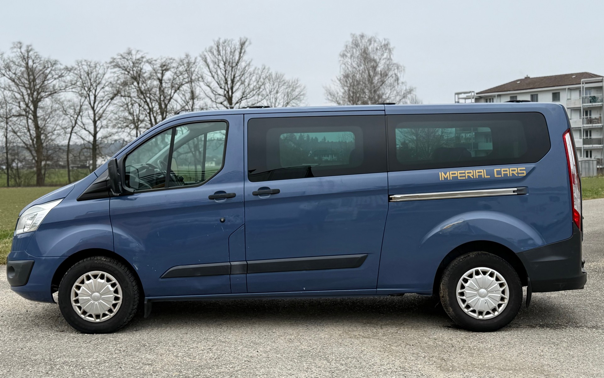 FORD Transit Custom 330 L2H1 Trend-image-1