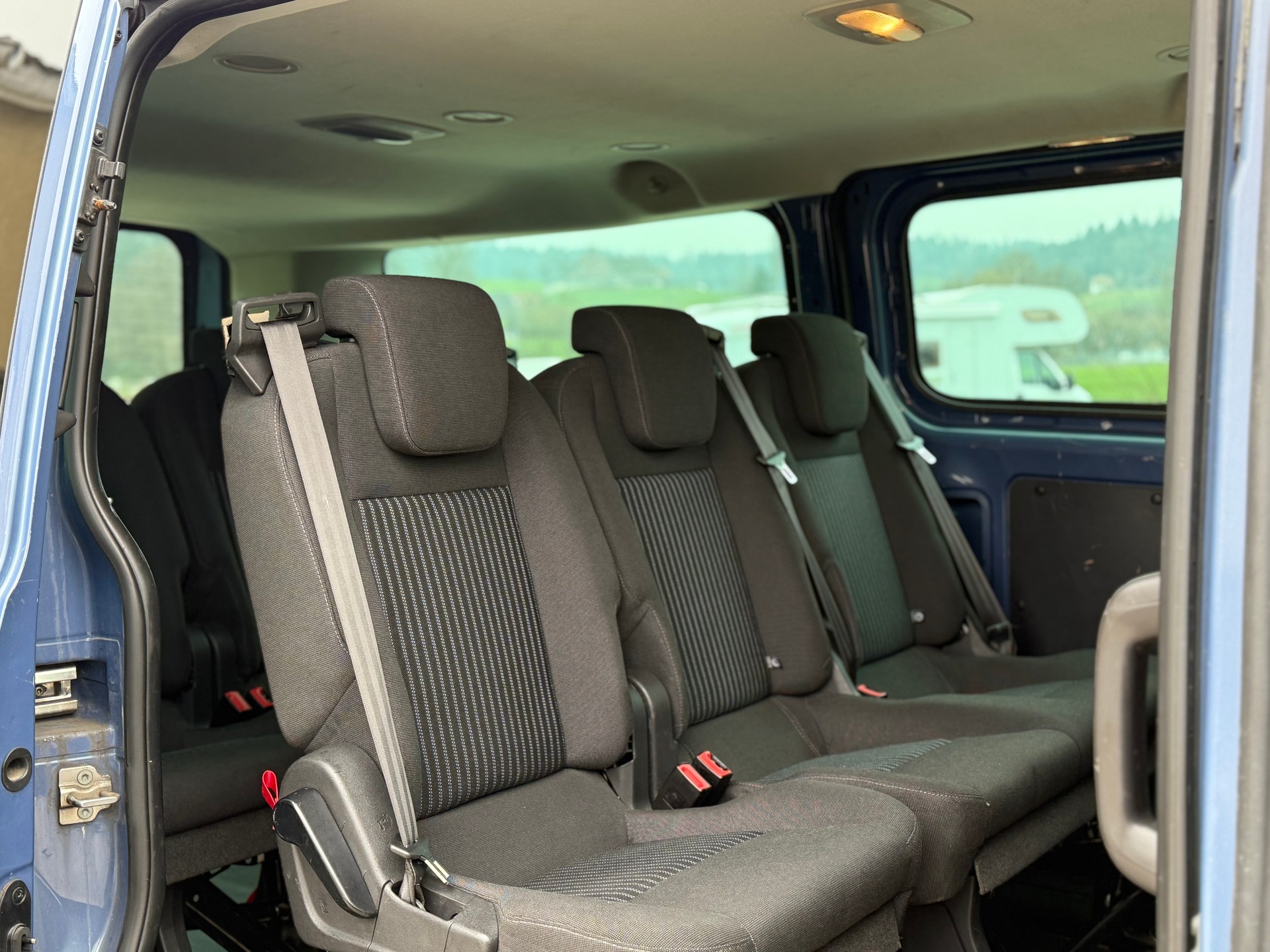 FORD Transit Custom 330 L2H1 Trend-image-10