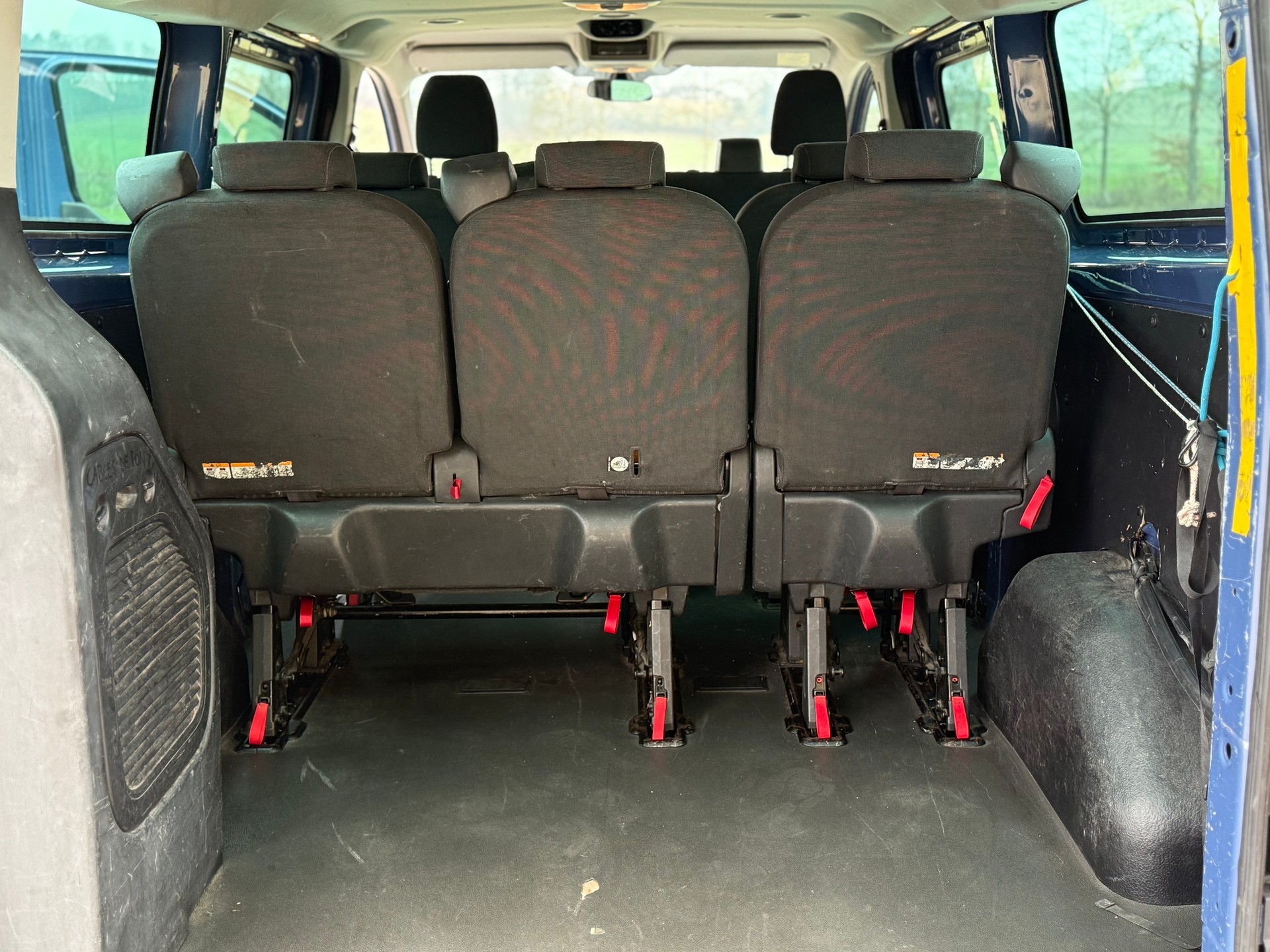 FORD Transit Custom 330 L2H1 Trend-image-13