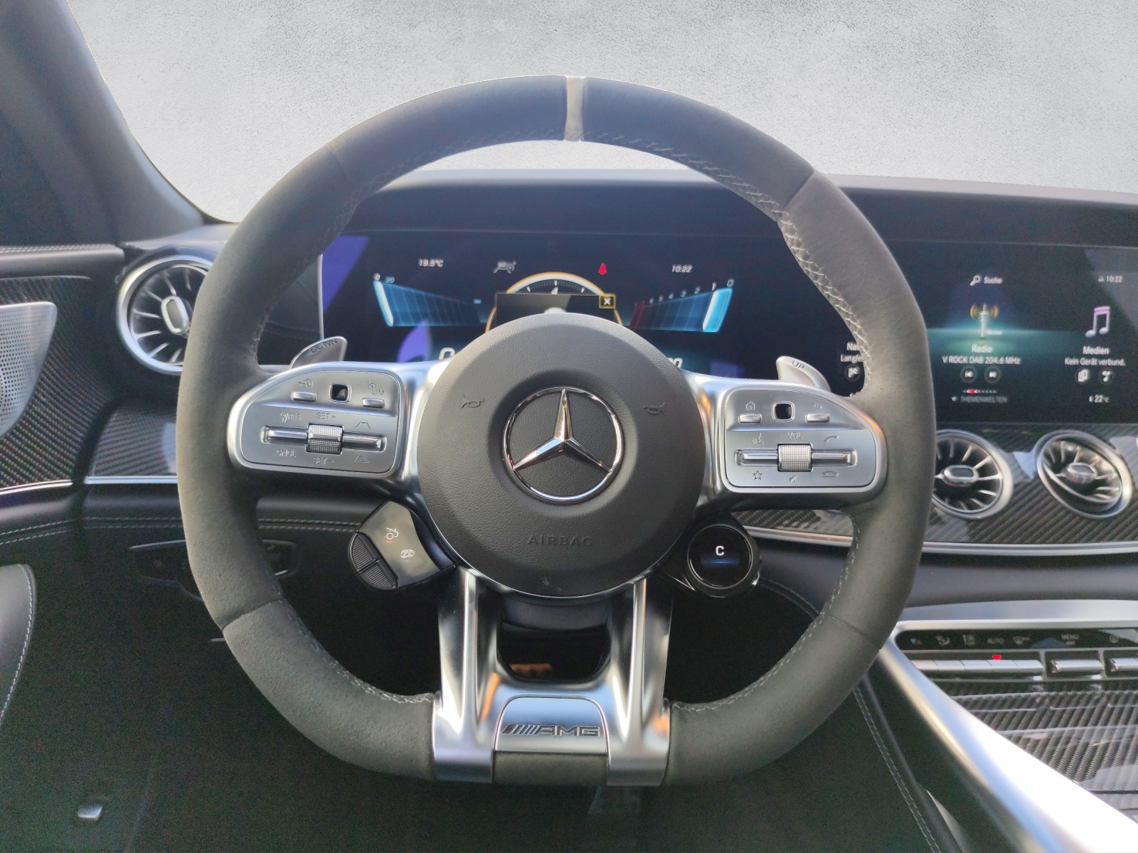MERCEDES-BENZ AMG GT 4 63 S 4Matic+-image-11
