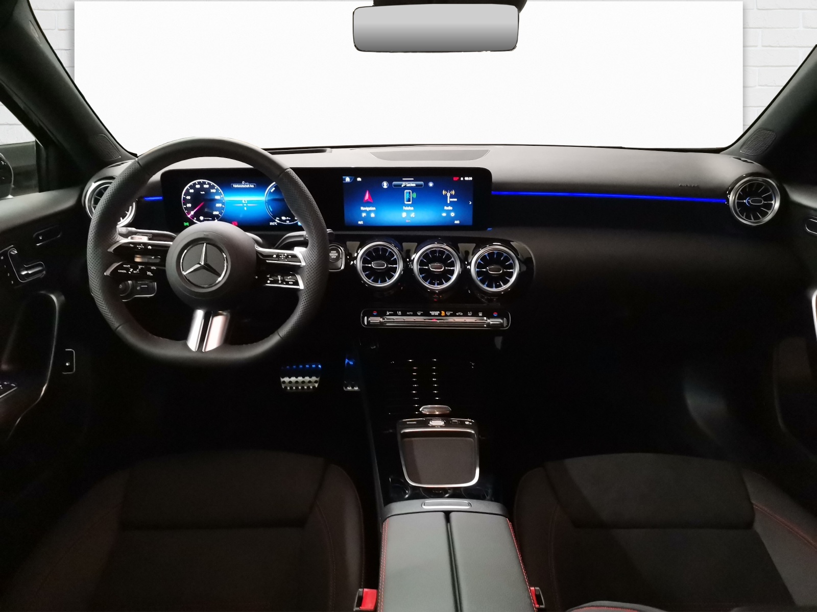 MERCEDES-BENZ A 250 e AMG Line EQ Star-image-7