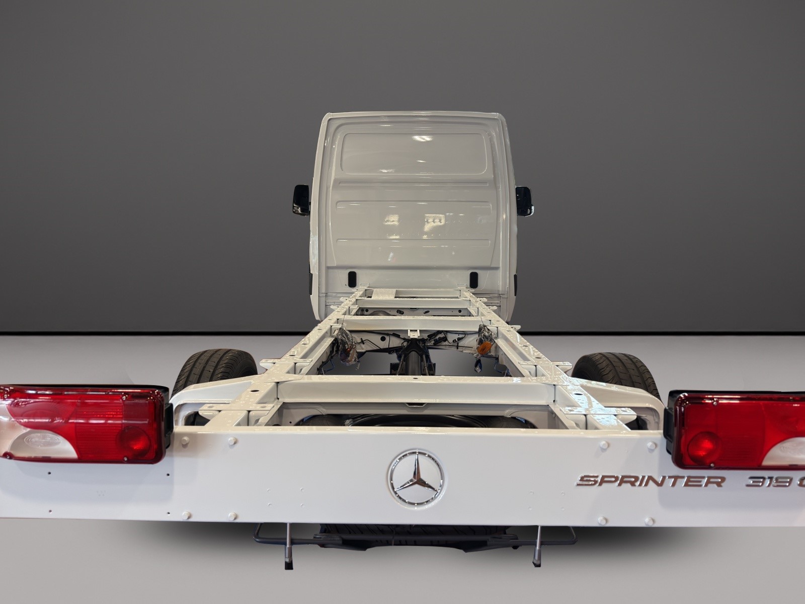 MERCEDES-BENZ Sprinter 319 CDI Lang-image-3