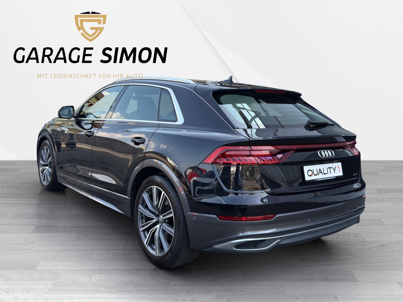 AUDI Q8 55 TFSI quattro tiptronic ***DISTANZREGLER***-image-5