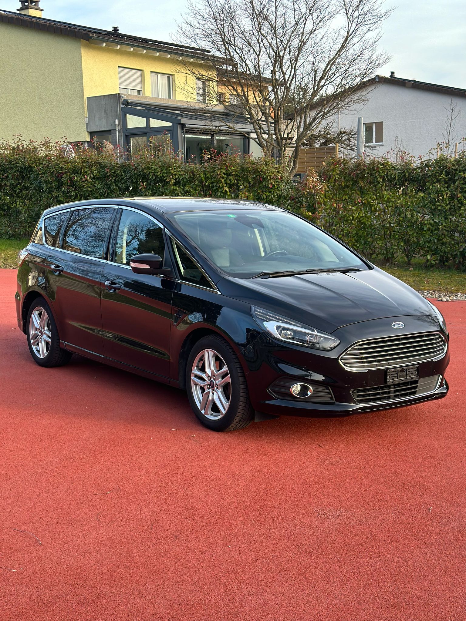 FORD S-Max 2.0 SCTi Titanium Automat-image-2