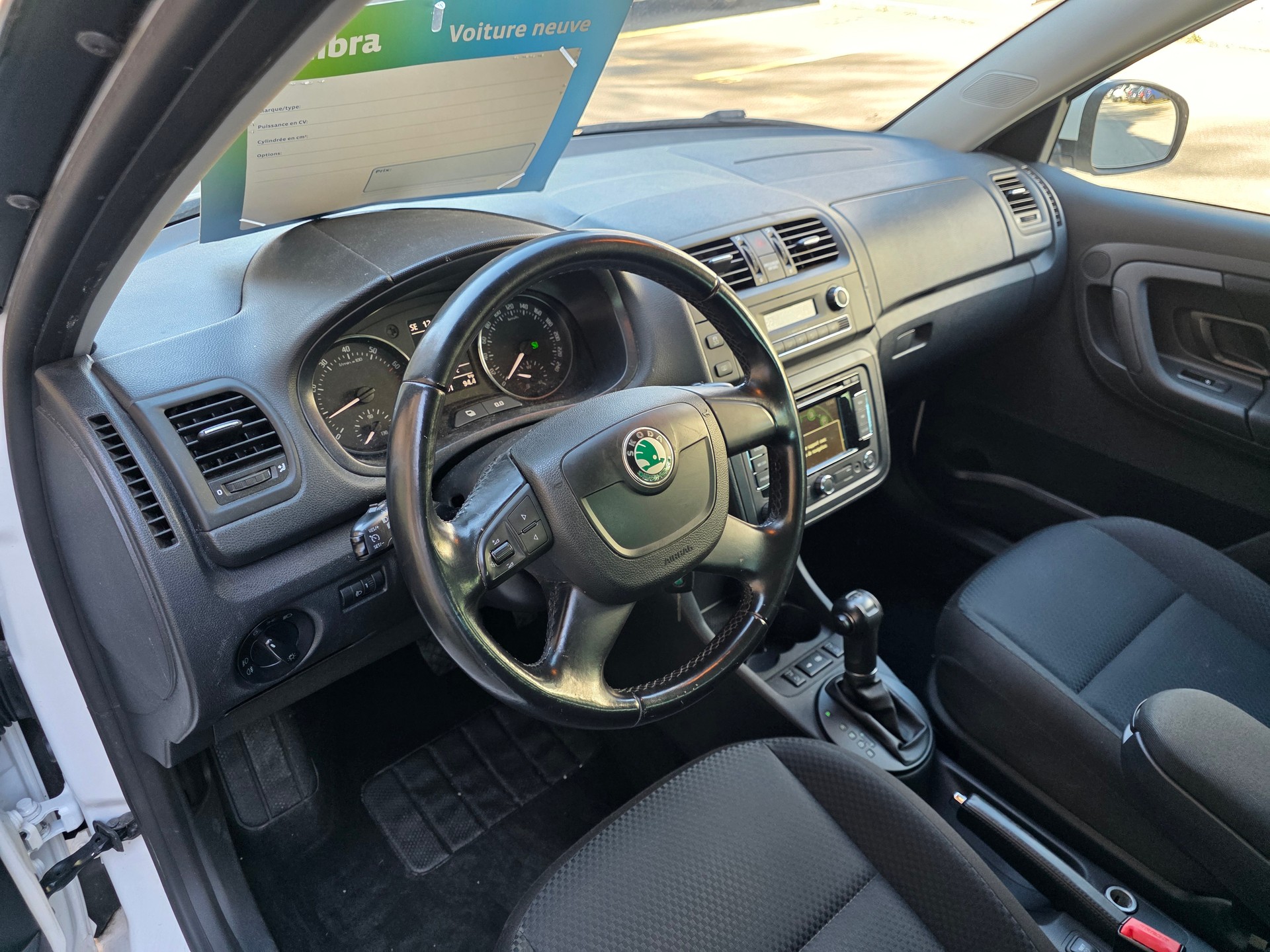SKODA Fabia 1.2 TSI Family DSG-image-8