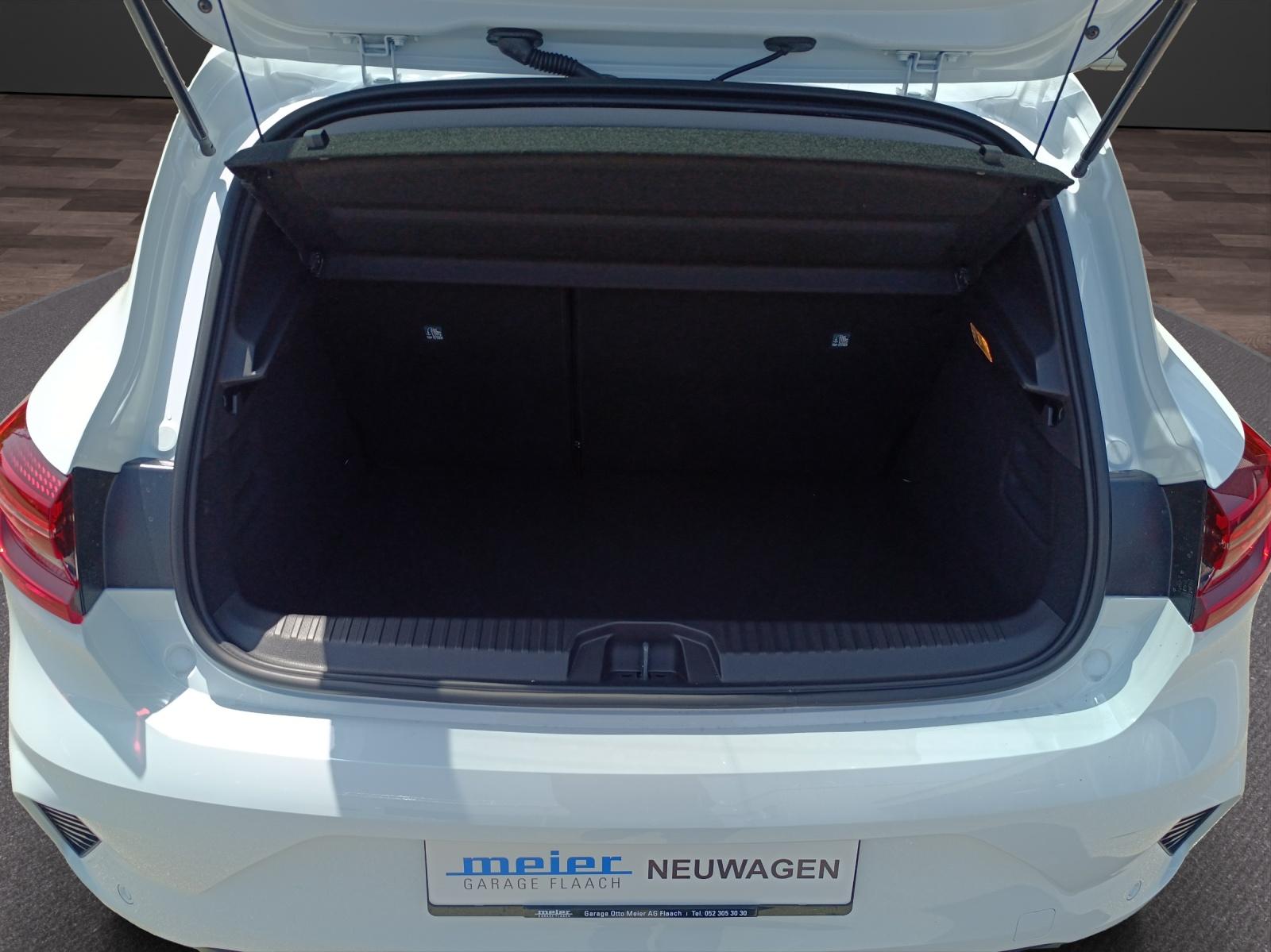 MITSUBISHI Colt 1.6 HEV Invite+-image-15