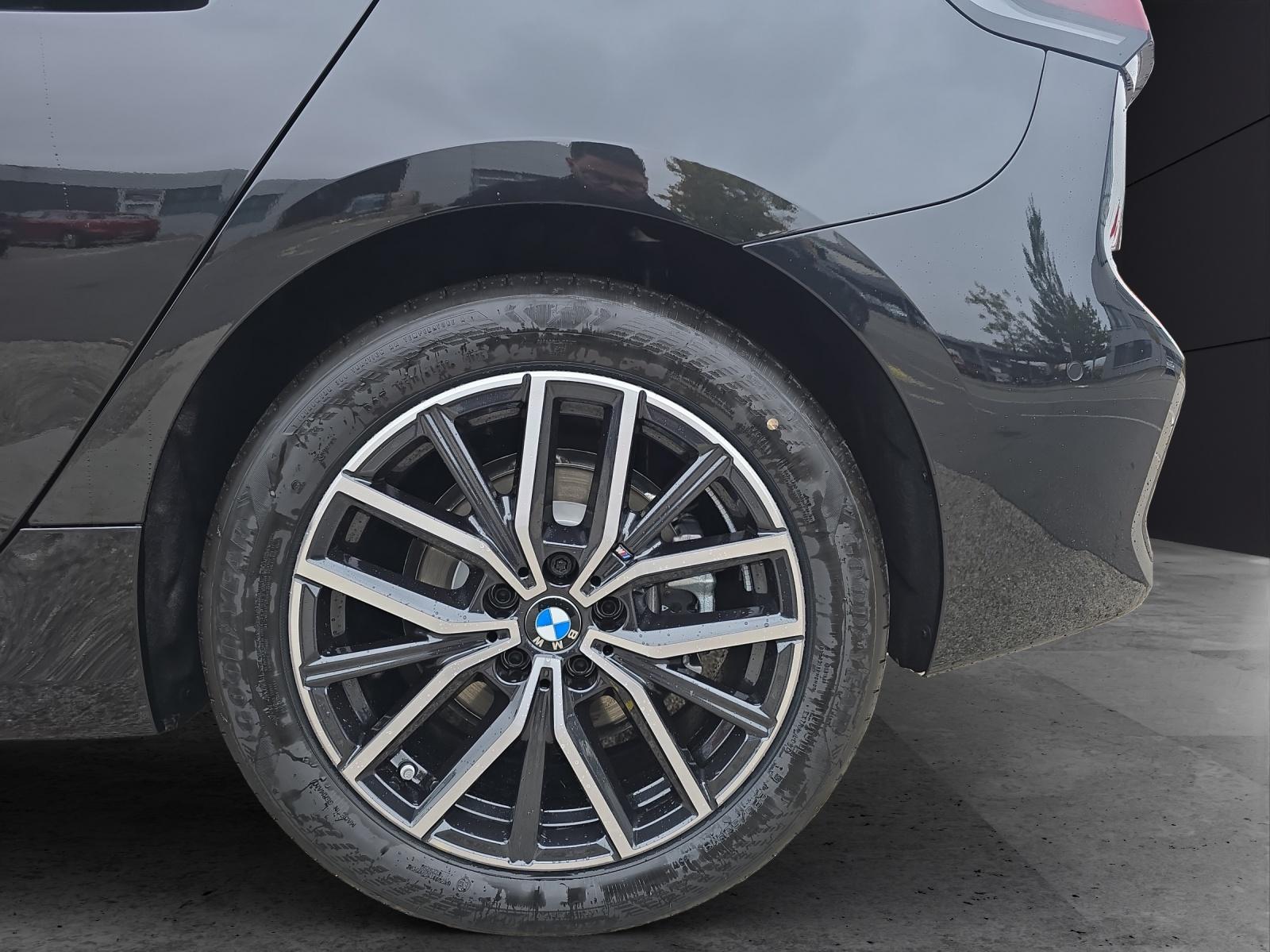 BMW 223d xDrive Active Tourer-image-15