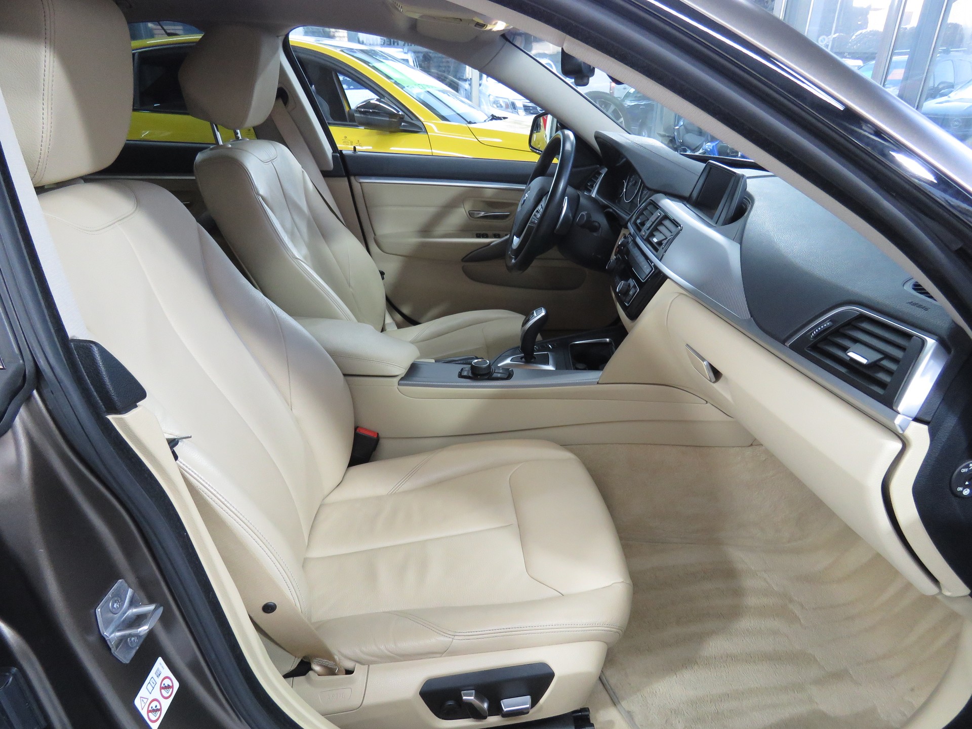 BMW 420d Gran Coupé xDrive Luxury Line Steptronic (Automat)-image-9