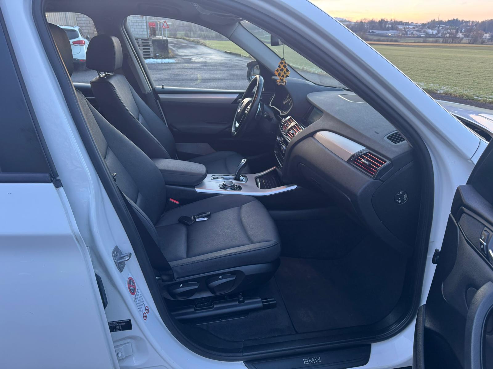 BMW X3 xDrive 20d xLine Steptronic-image-10