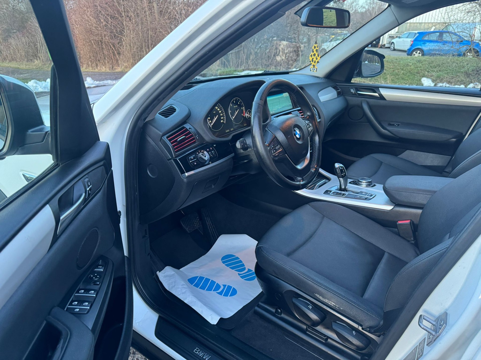 BMW X3 xDrive 20d xLine Steptronic-image-16