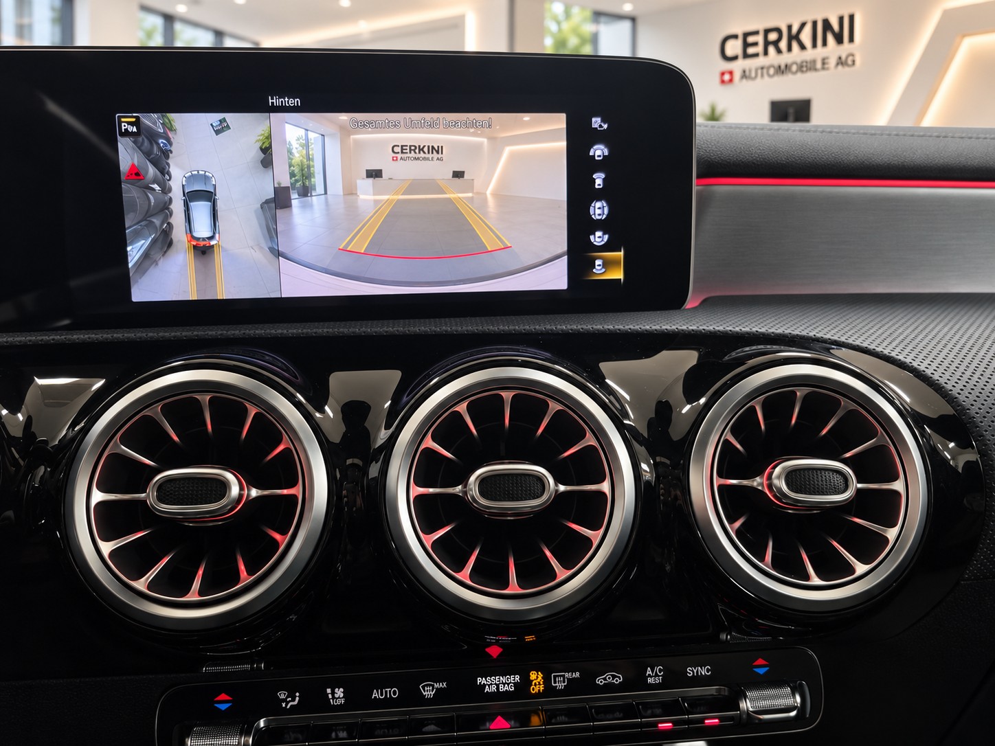 MERCEDES-BENZ CLA Shooting Brake 200 AMG Line 7G-DCT-image-11