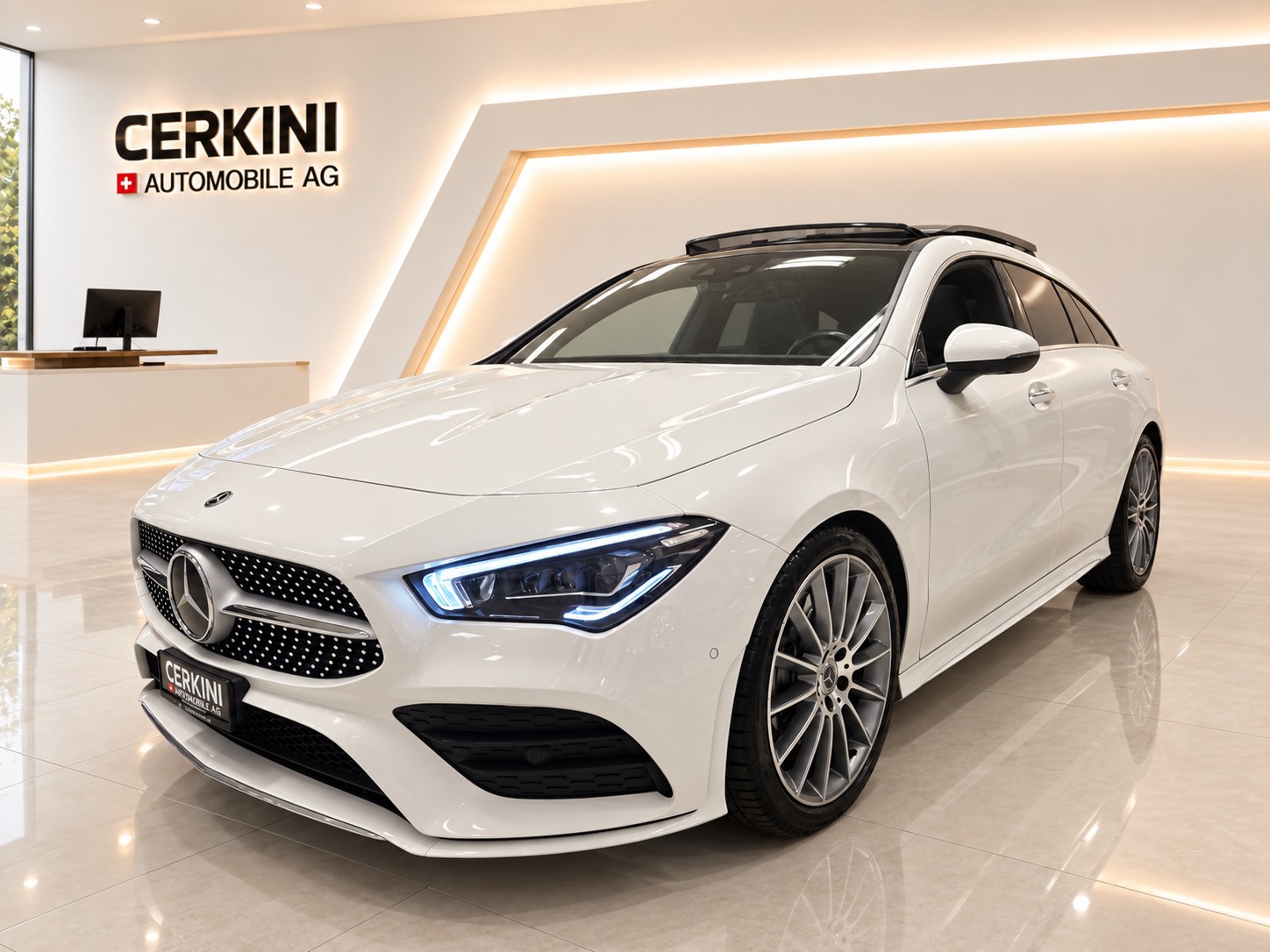 MERCEDES-BENZ CLA Shooting Brake 200 AMG Line 7G-DCT-showroom-element-1