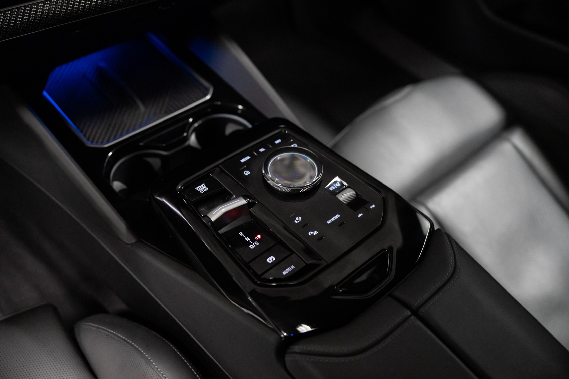 BMW 540d xDrive 48V Touring M Sport Pro Steptronic-image-12