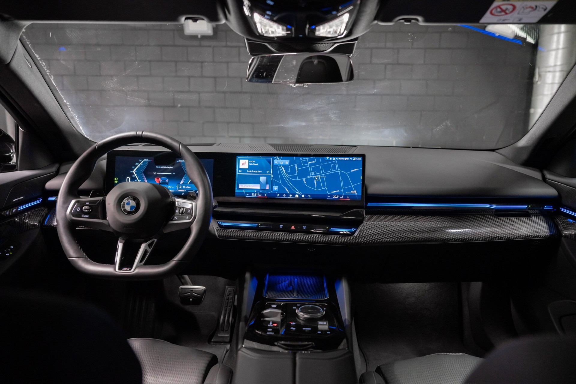 BMW 540d xDrive 48V Touring M Sport Pro Steptronic-image-7
