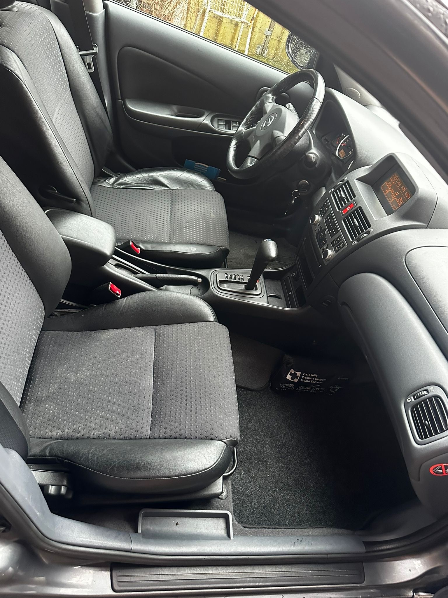 NISSAN Almera 1.8 16V business sport-image-7