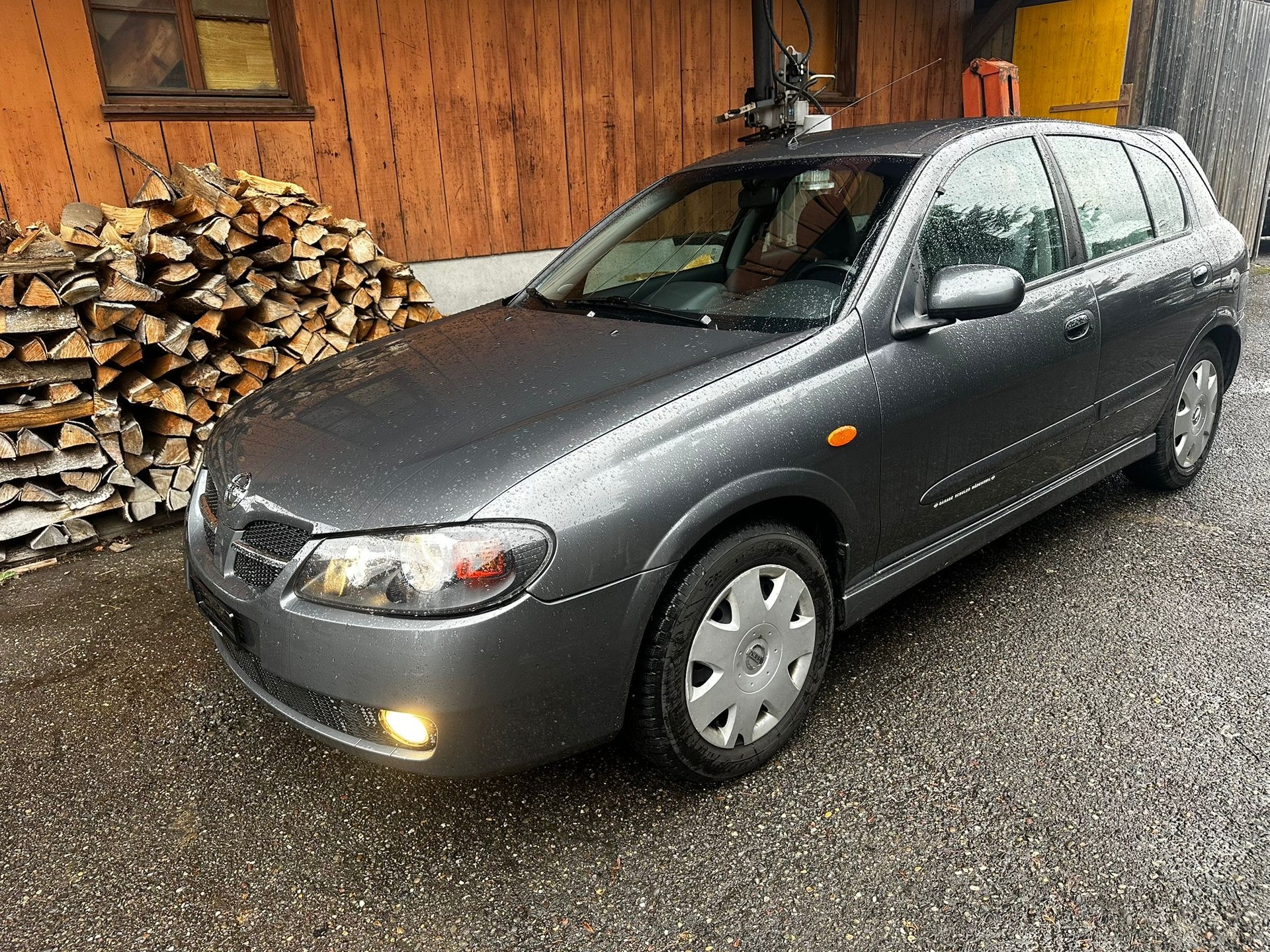 NISSAN Almera 1.8 16V business sport