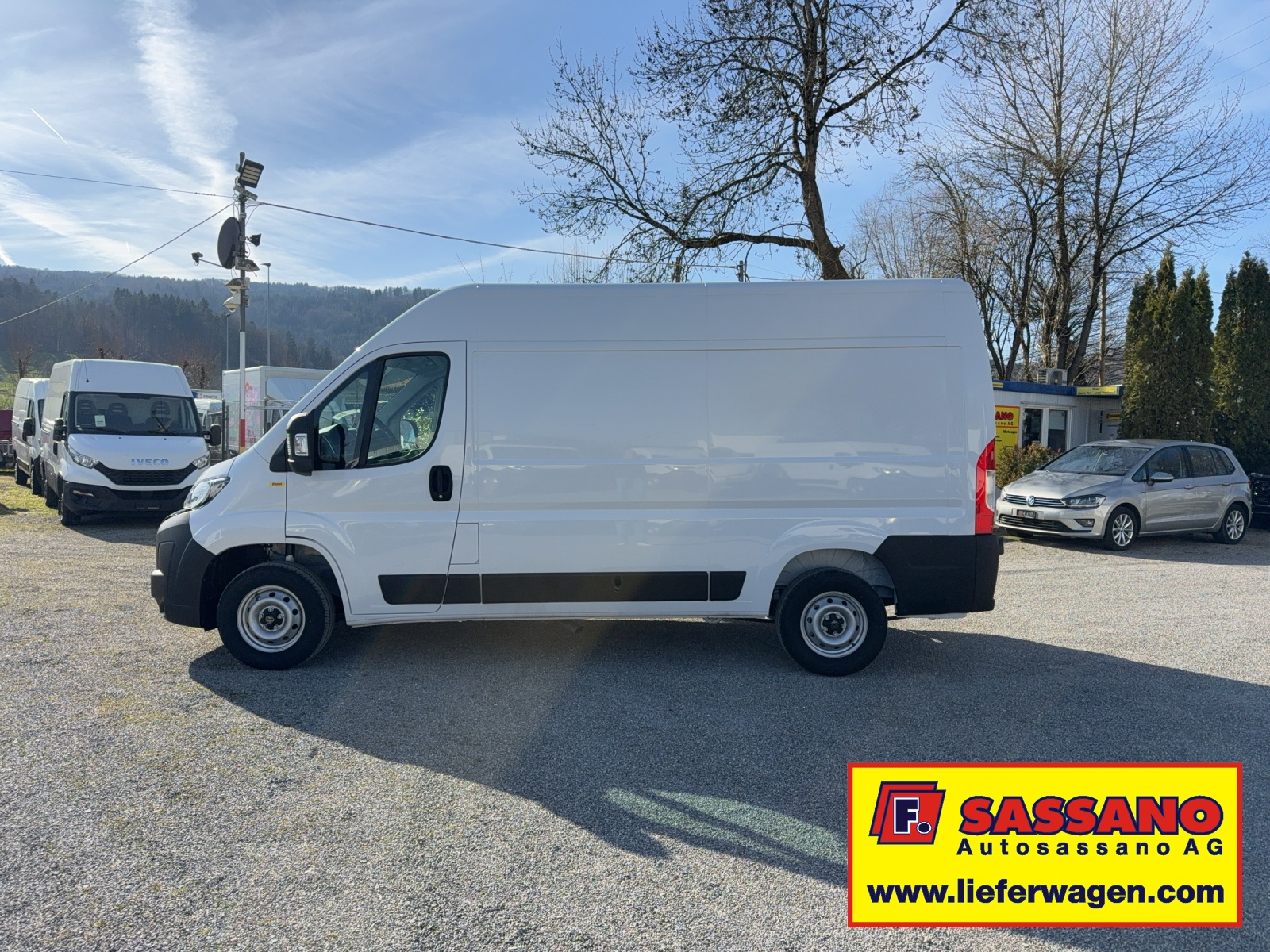 PEUGEOT Boxer 2.2 BlueHDI 140 335 L2H2 Speziell / Camper-image-8