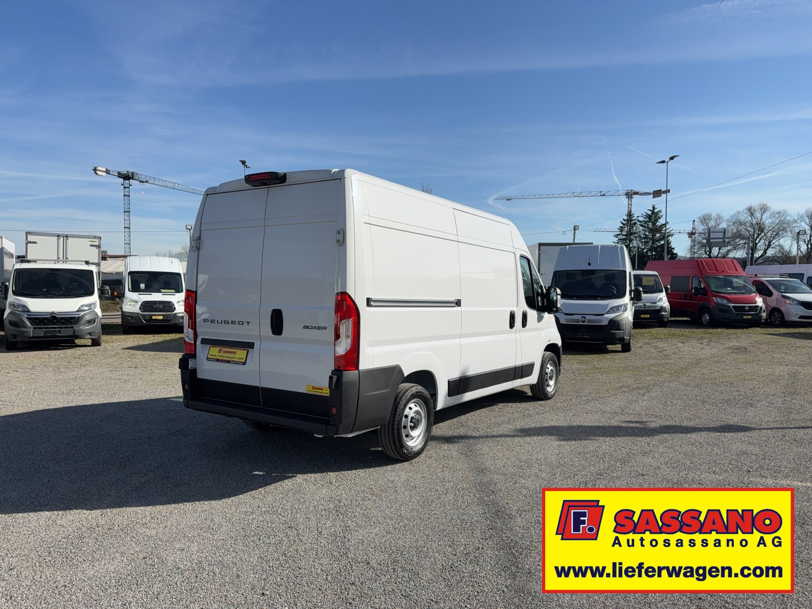 PEUGEOT Boxer 2.2 BlueHDI 140 335 L2H2 Speziell / Camper-image-10