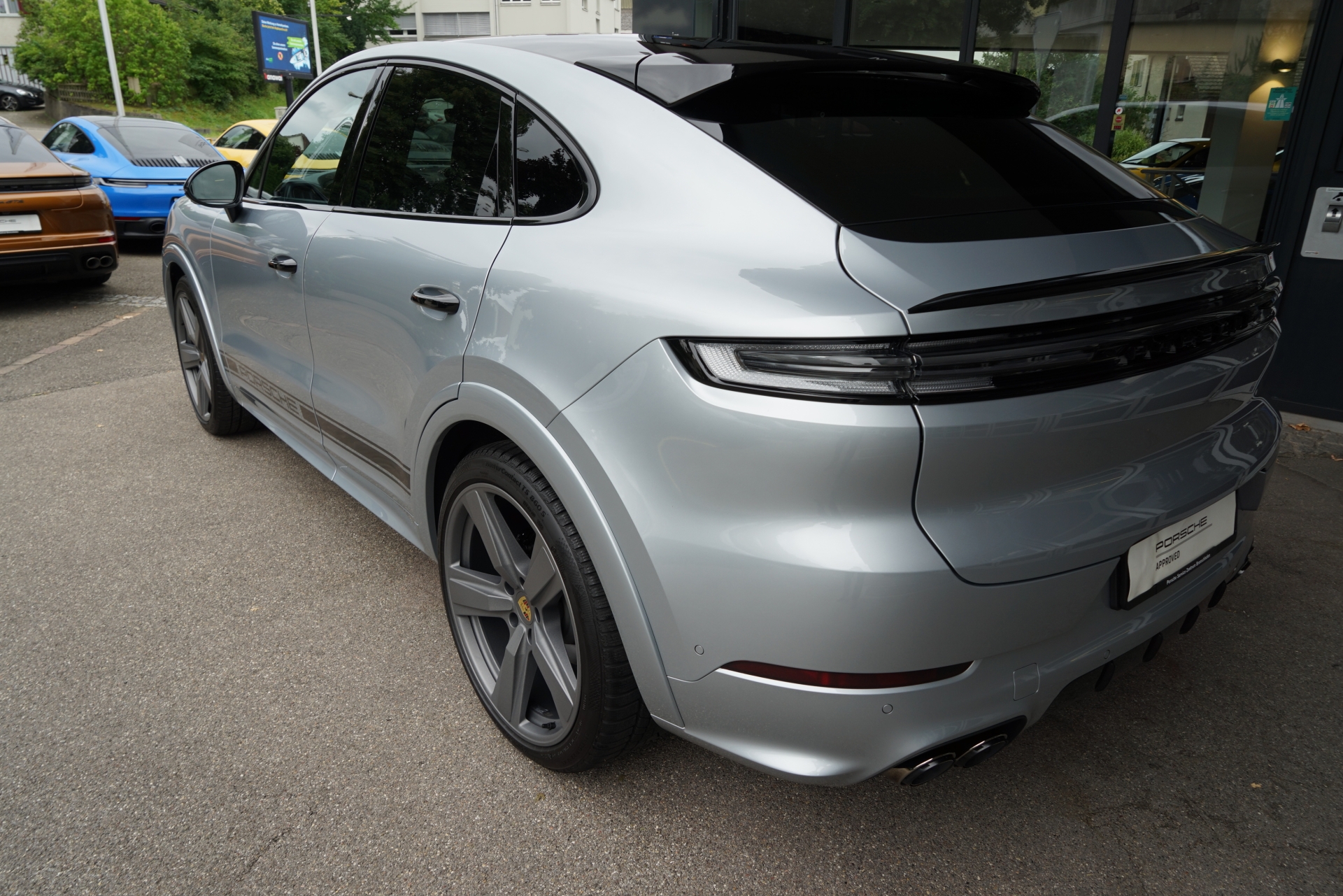 PORSCHE Cayenne Coupé 3.0 V6-image-2
