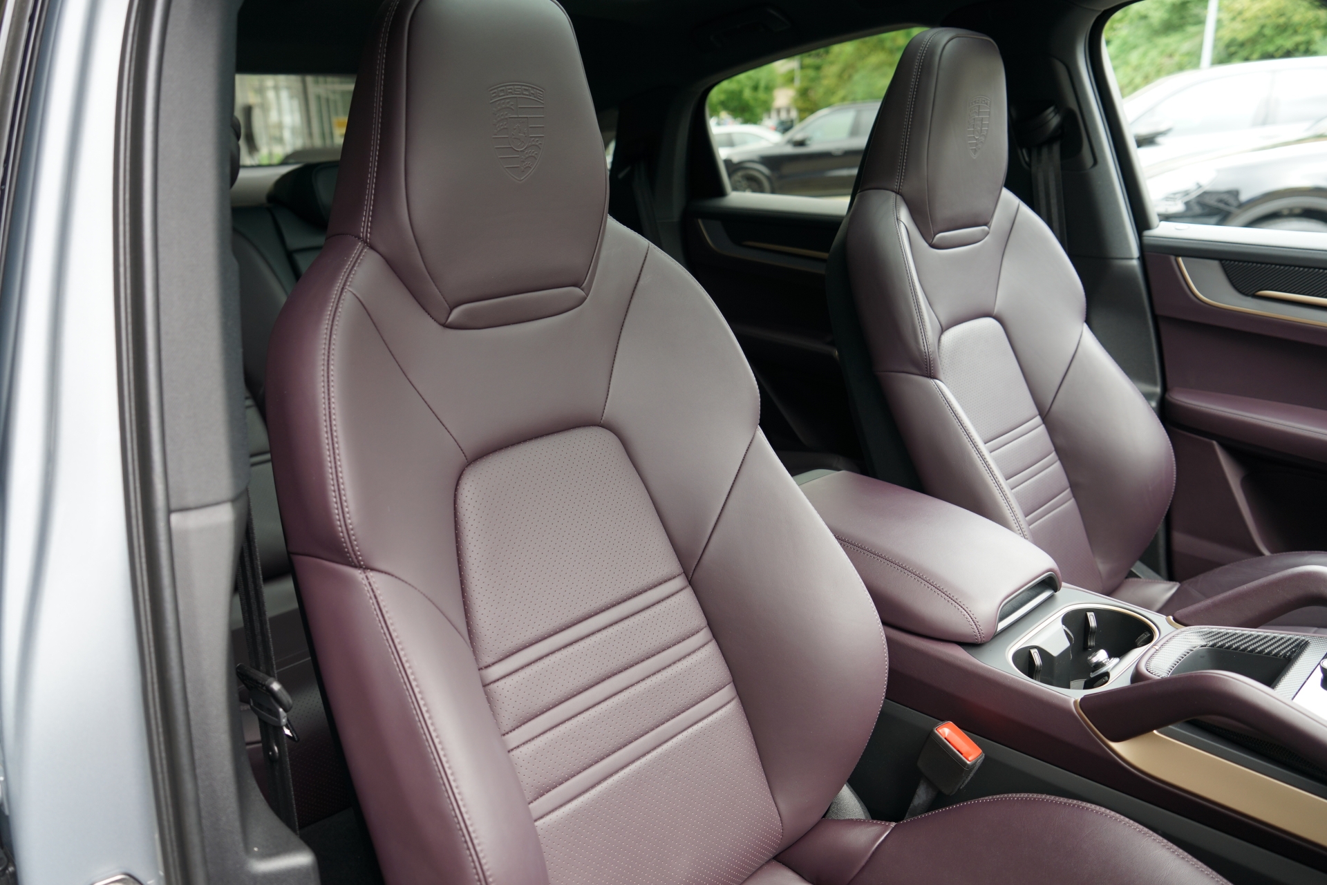 PORSCHE Cayenne Coupé 3.0 V6-image-7
