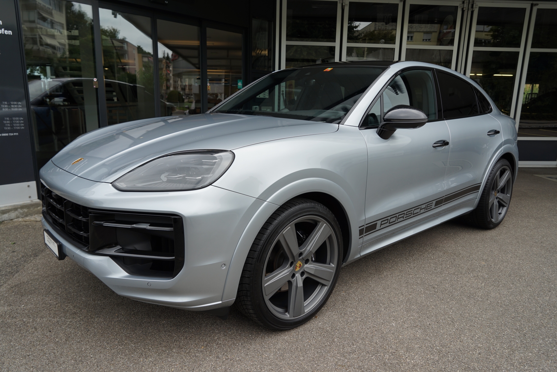 PORSCHE Cayenne Coupé 3.0 V6-image-4