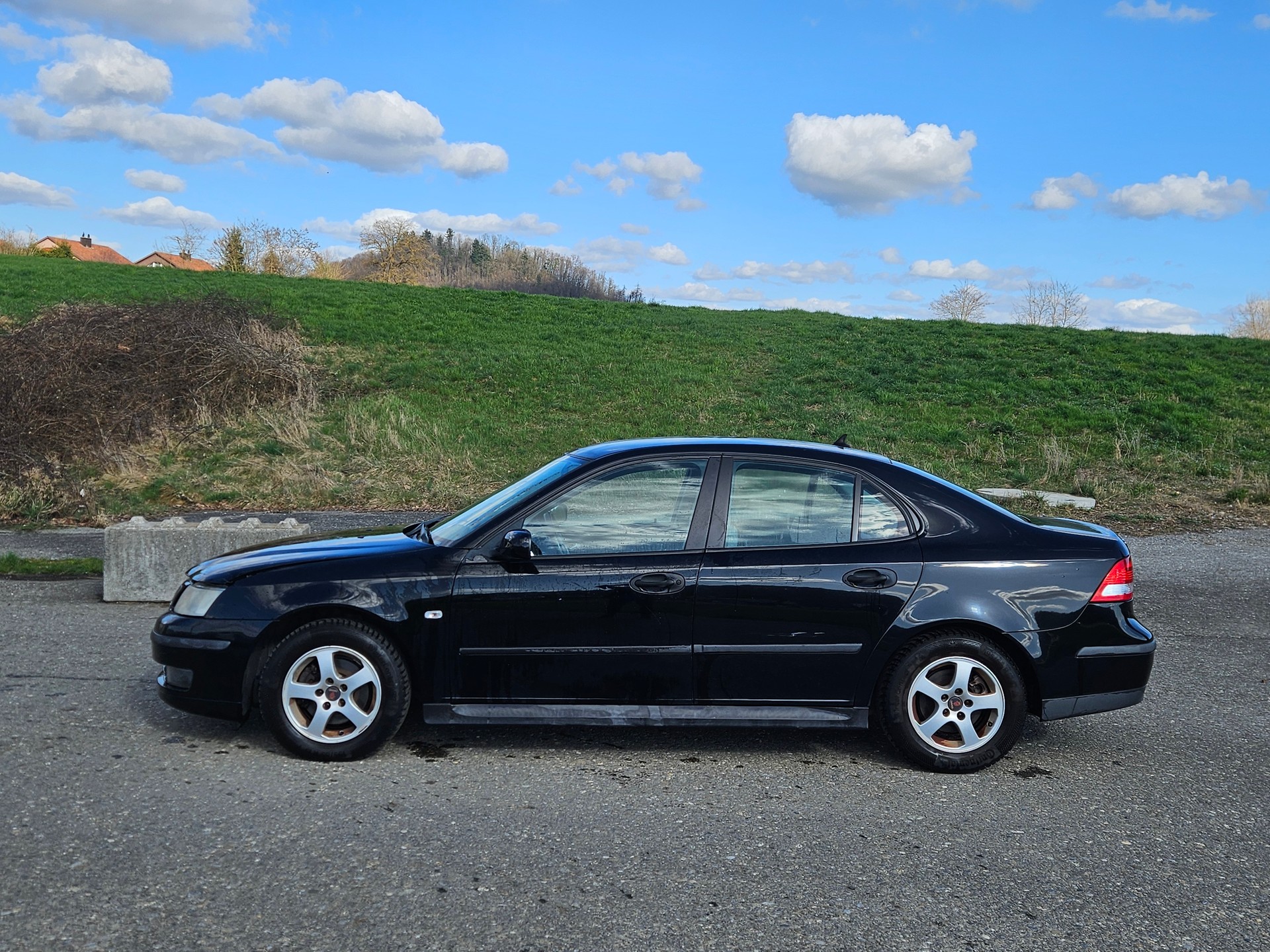 SAAB 9-3 2.0 (1.8t) Linear-image-0