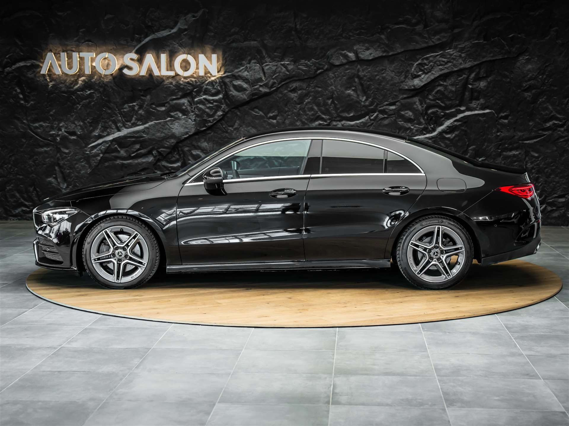 MERCEDES-BENZ CLA 200 AMG Line 7G-DCT *Ambientebeleuchtung*Kamera*-image-2