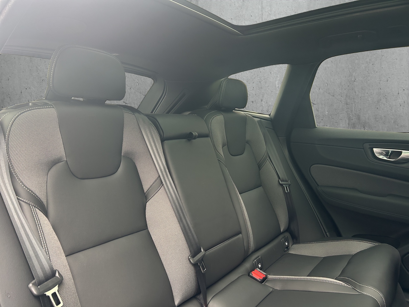 Image VOLVO XC60 XC60 T6 eAWD PluginHybrid Black Edition Geartronic