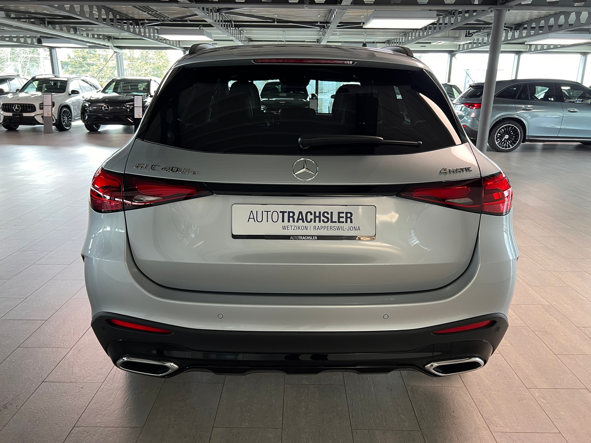 MERCEDES-BENZ GLC 400 e 4Matic EQ Star 9G-Tronic-image-4