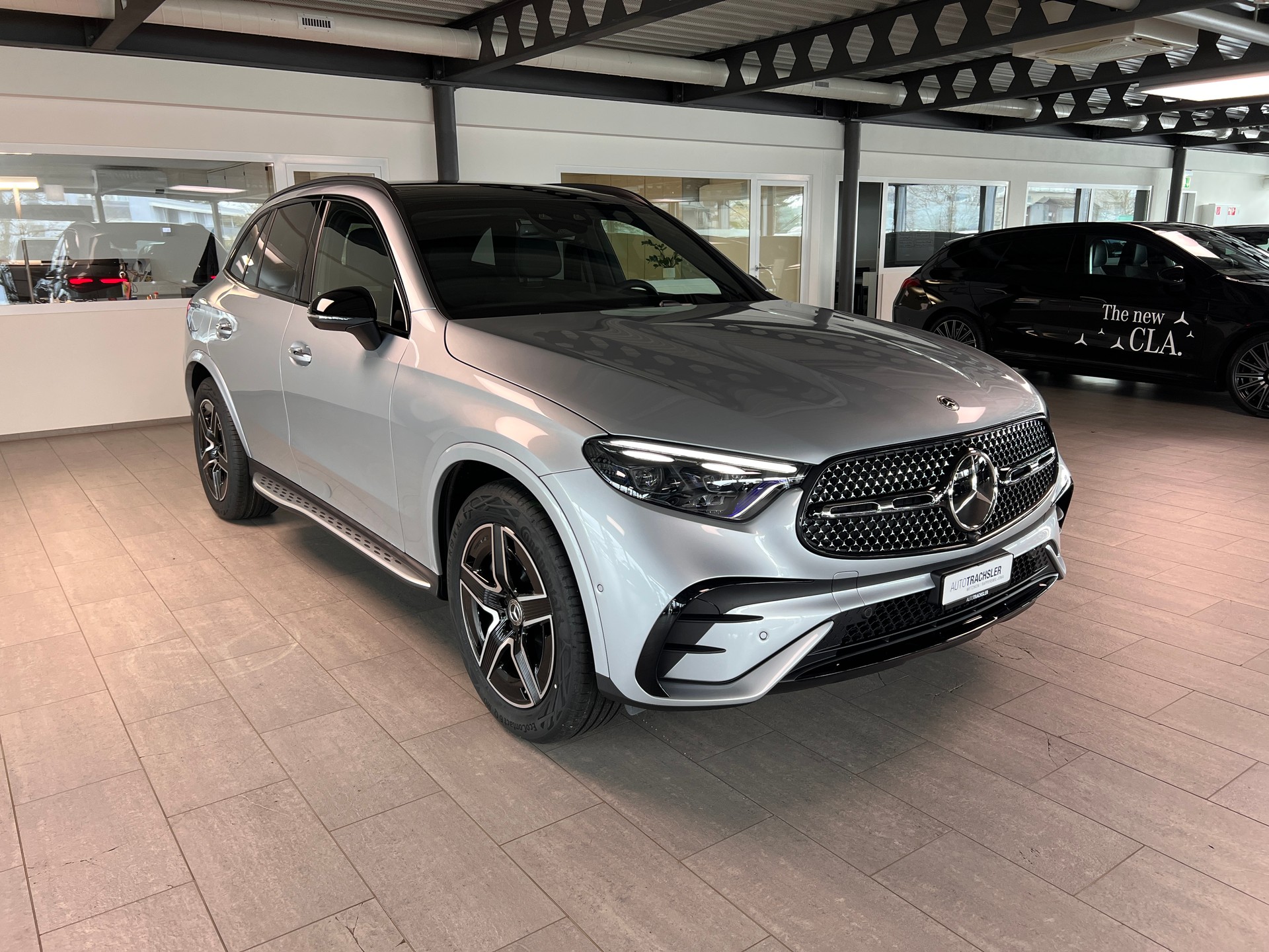 MERCEDES-BENZ GLC 400 e 4Matic EQ Star 9G-Tronic-image-2