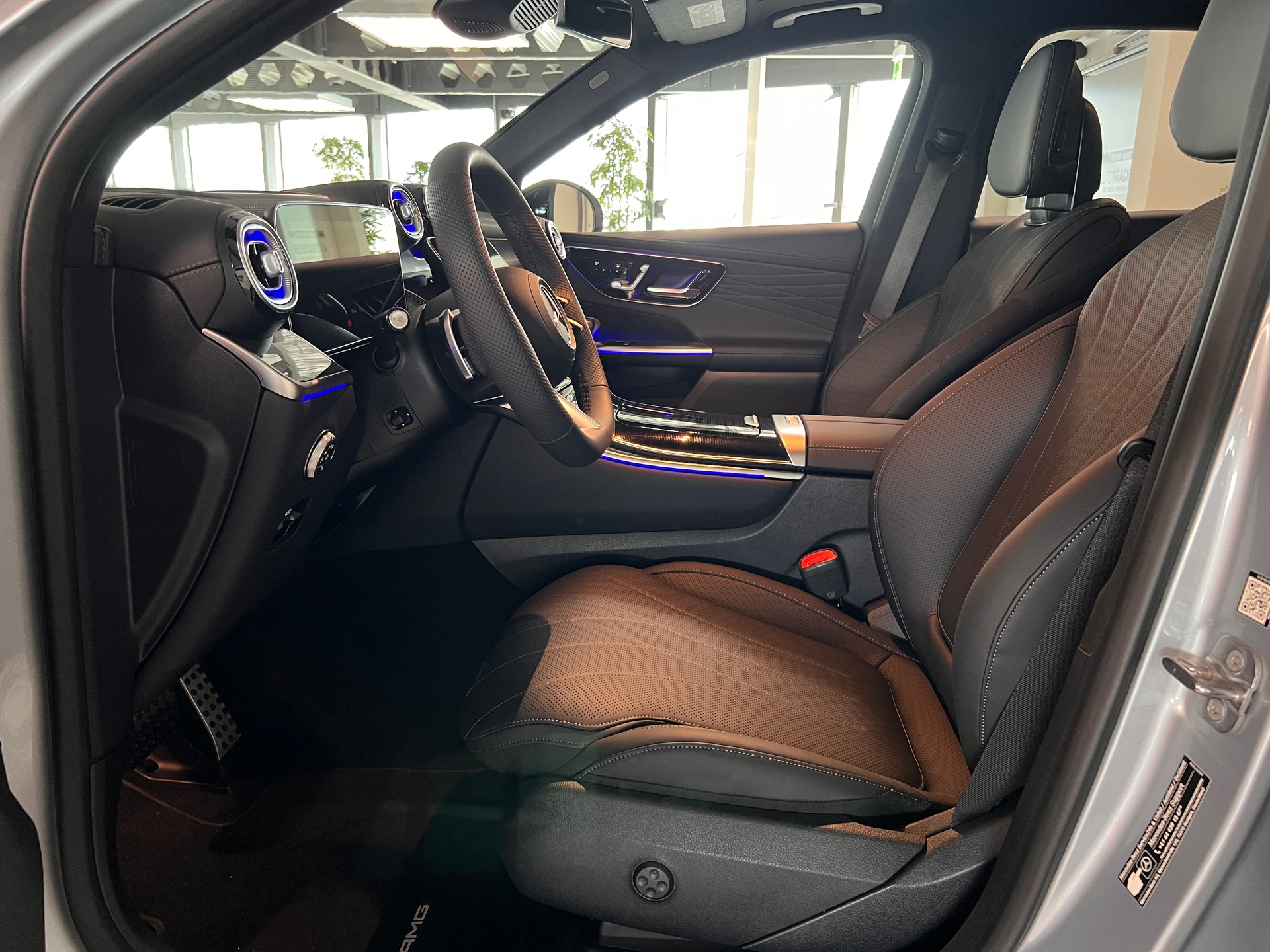 MERCEDES-BENZ GLC 400 e 4Matic EQ Star 9G-Tronic-image-9