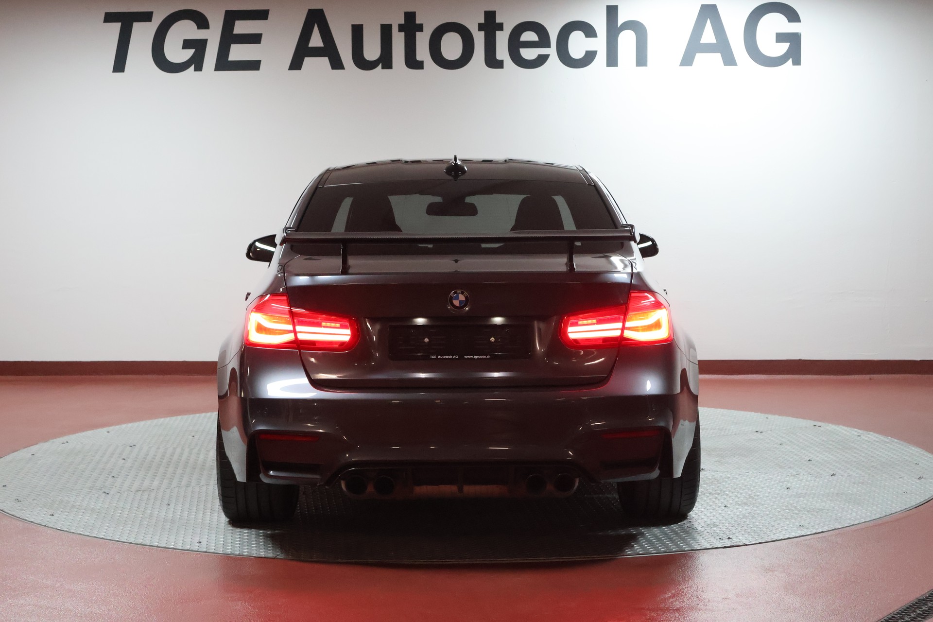 BMW M3 Competition-image-18