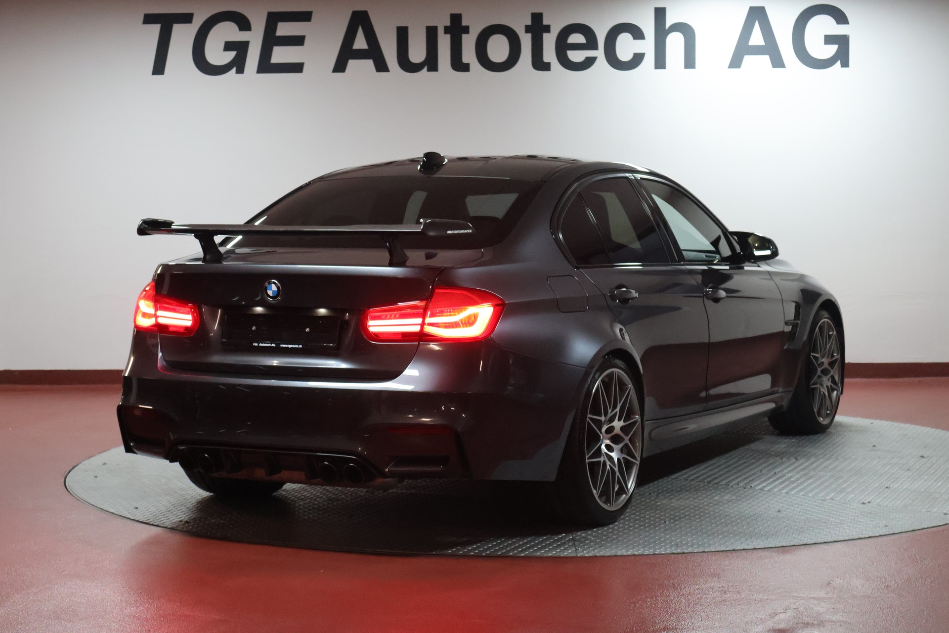 BMW M3 Competition-image-17