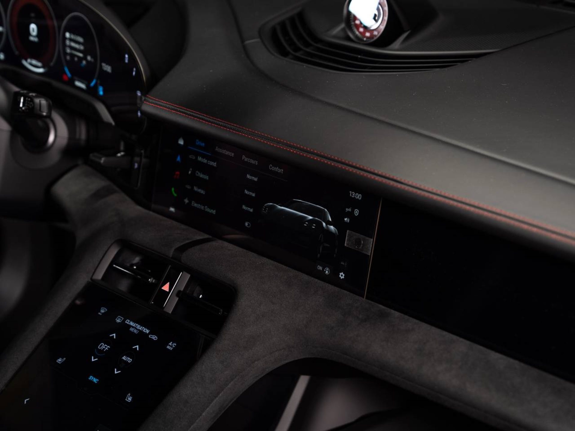 PORSCHE Taycan GTS Sport Turismo-image-9
