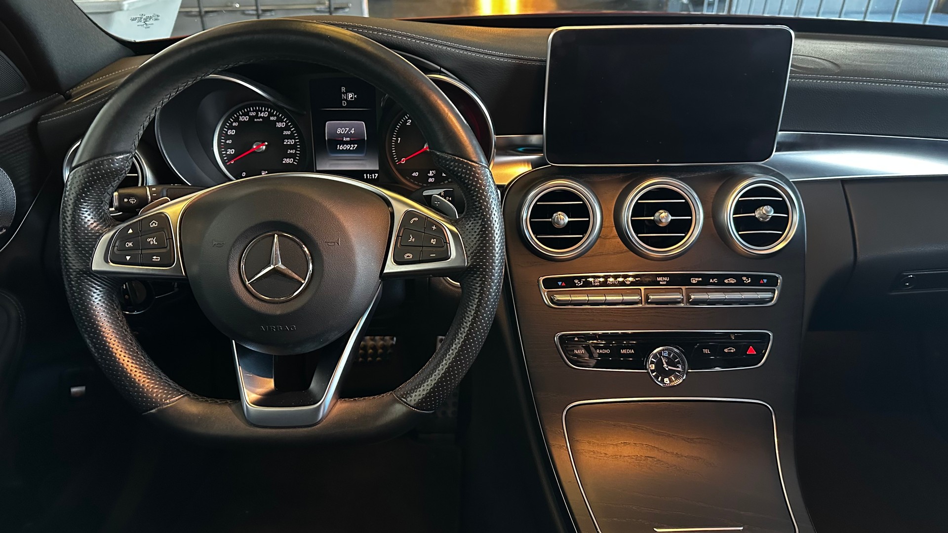 MERCEDES-BENZ C 250 BlueTEC AMG Line 4Matic 7G-Tronic-image-7