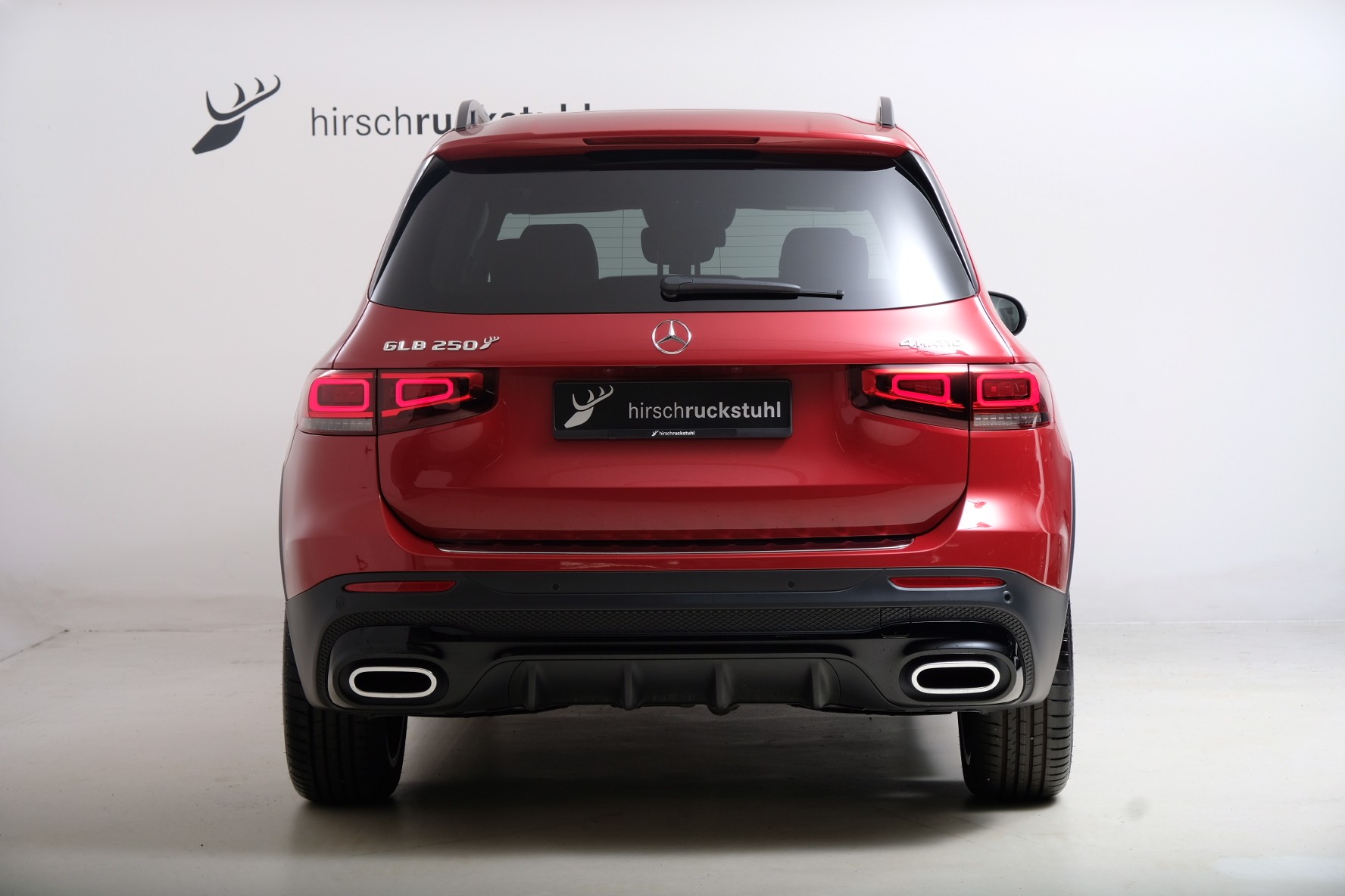 MERCEDES-BENZ GLB 250 4Matic AMG Line 8G-Tronic-image-5