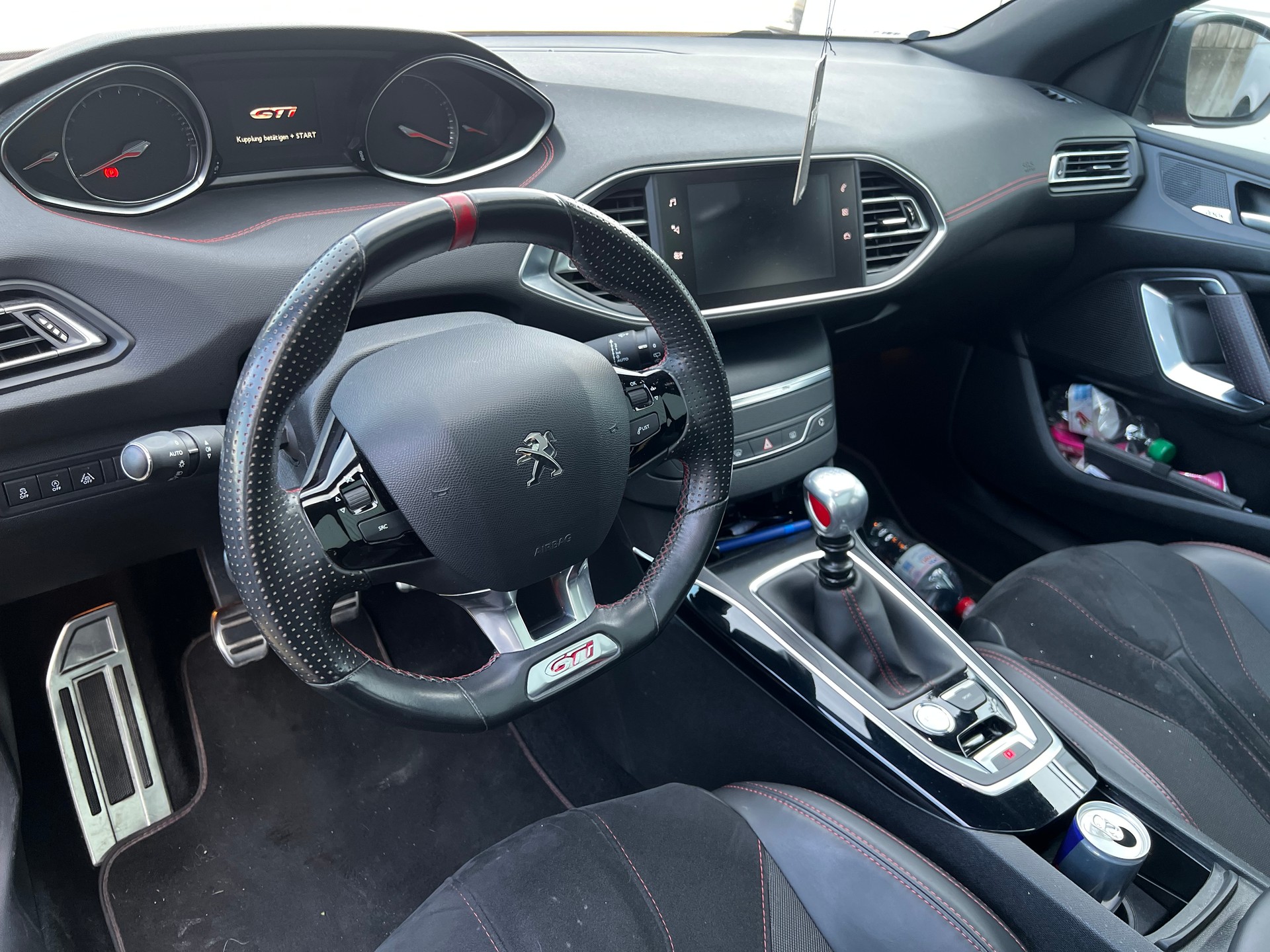 PEUGEOT 308 1.6 THP GTi-image-5