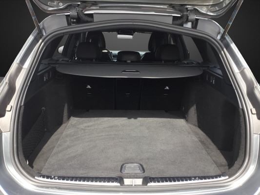 MERCEDES-BENZ C 200 T AMG Line-image-11