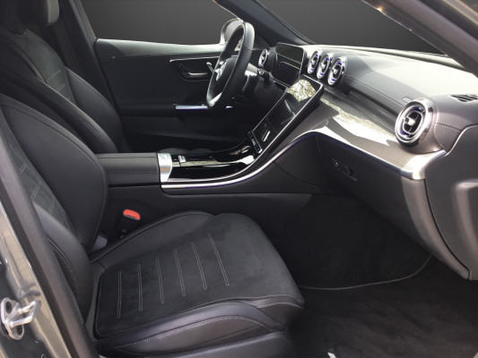 MERCEDES-BENZ C 200 T AMG Line-image-8