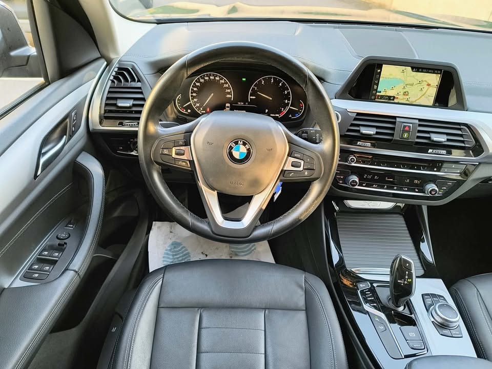 BMW X3 xDrive 20i Steptronic-image-5
