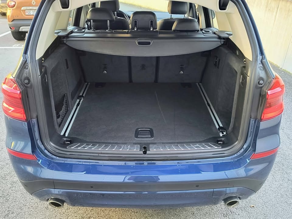 BMW X3 xDrive 20i Steptronic-image-12