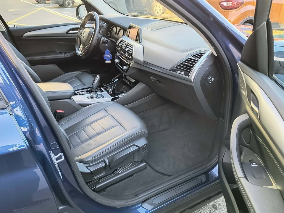 BMW X3 xDrive 20i Steptronic-image-7