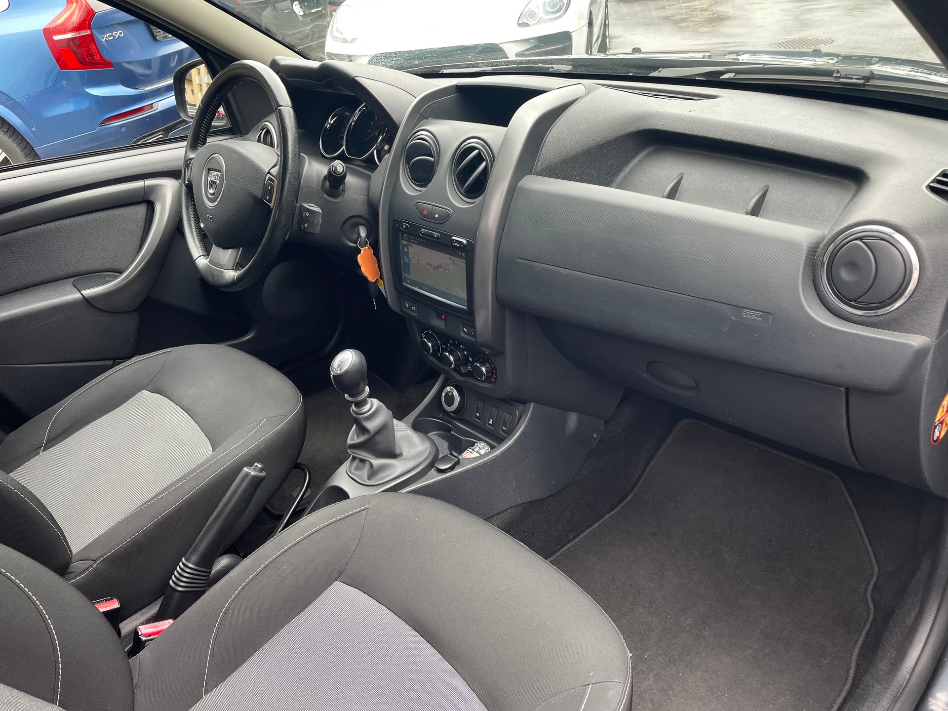 DACIA Duster 1.5 dCi Privilège 4x4-image-11