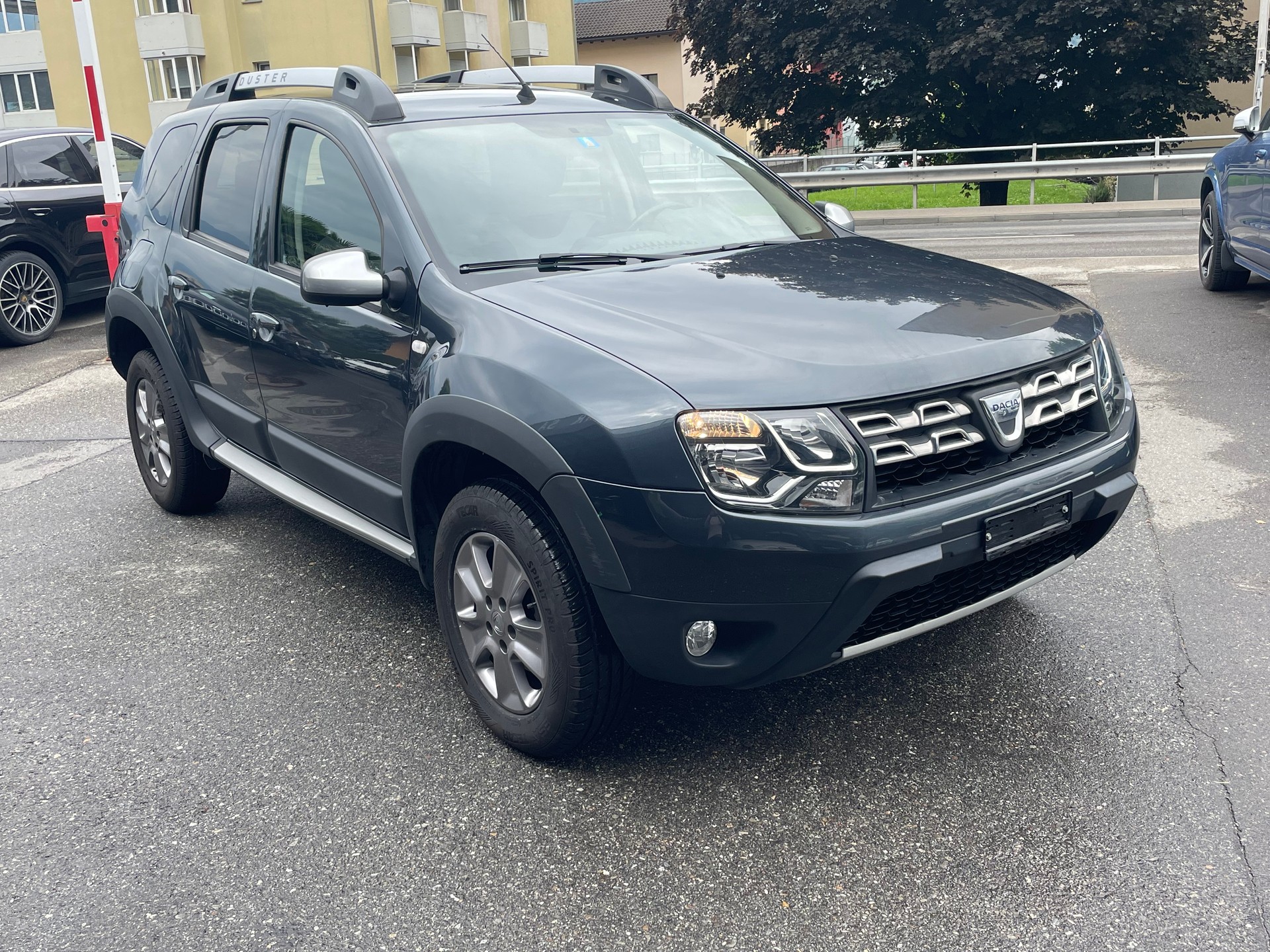 DACIA Duster 1.5 dCi Privilège 4x4-image-12