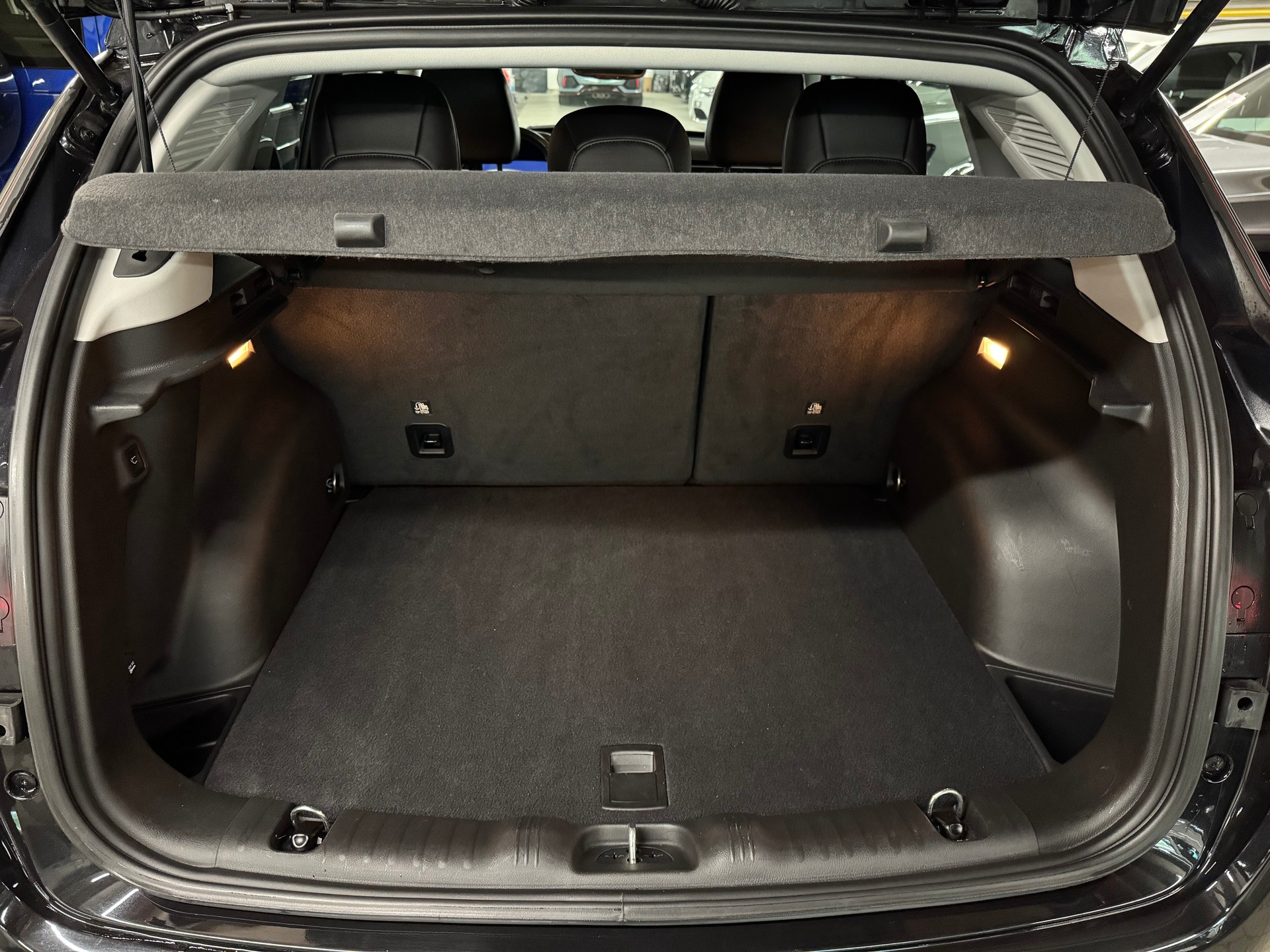 JEEP Compass 4x2 1.3 Turbo Limited DKG-image-10