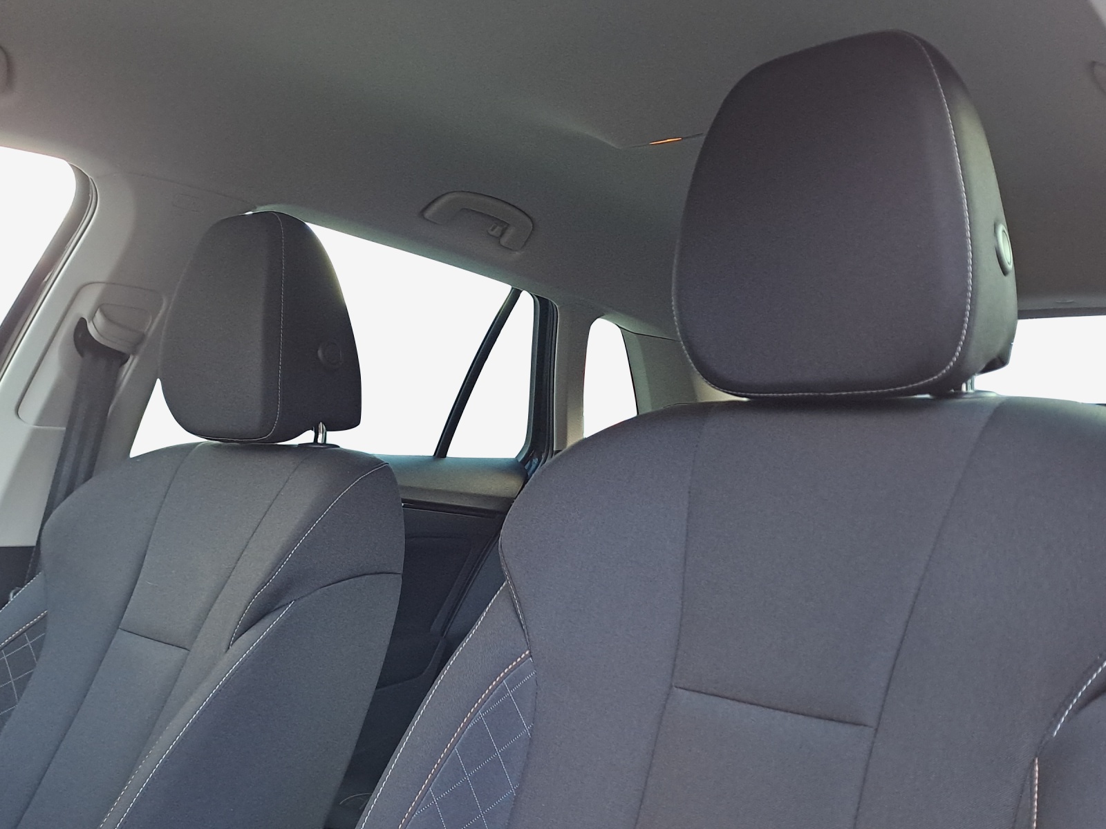 SKODA Kamiq 1.5 TSI Fresh DSG-image-14