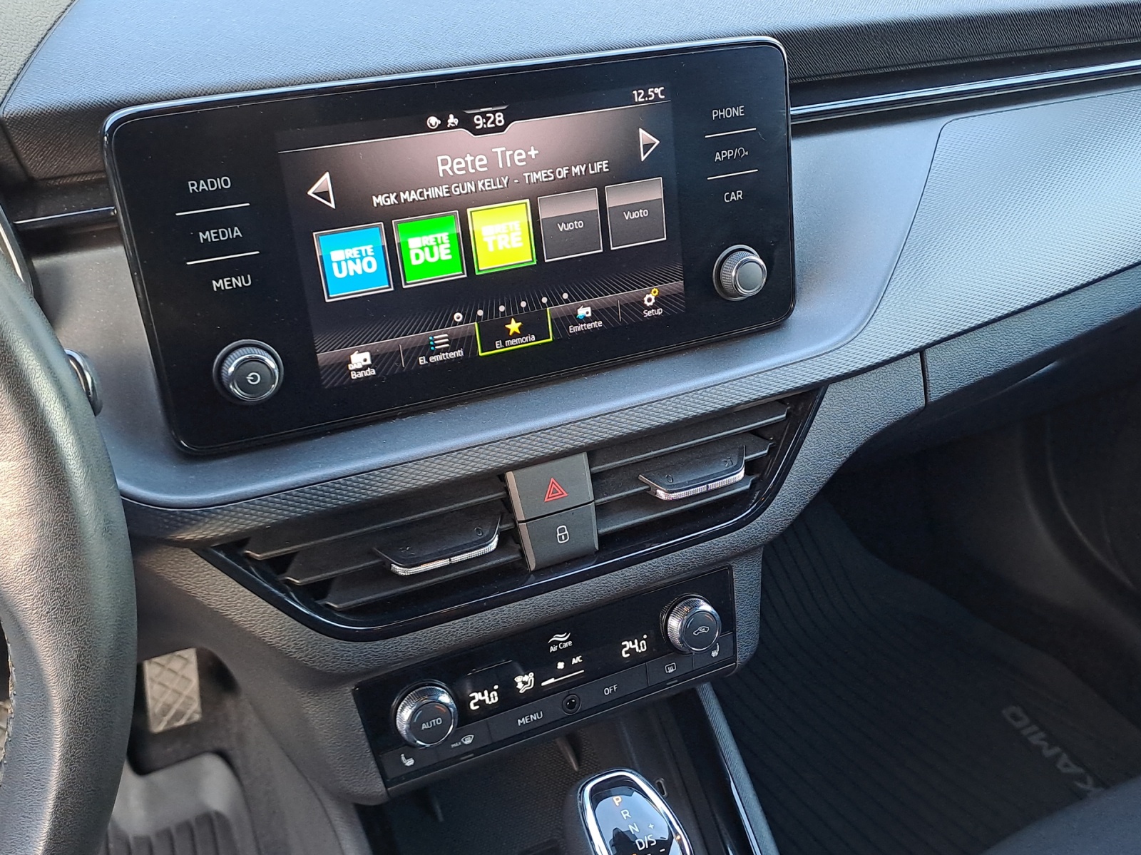 SKODA Kamiq 1.5 TSI Fresh DSG-image-10